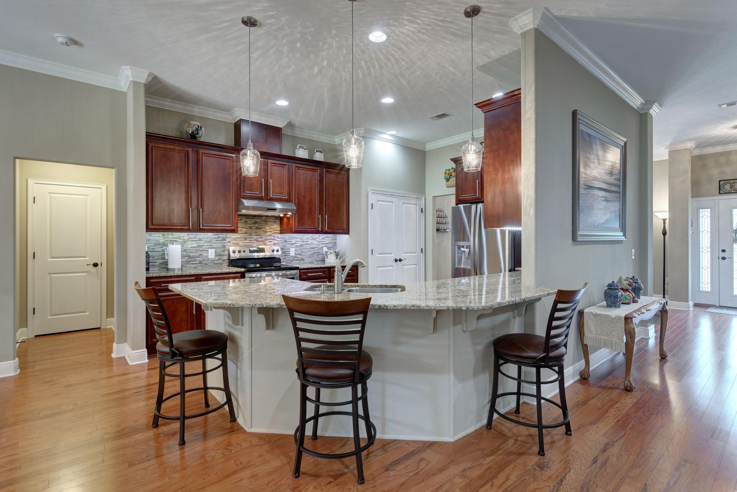 HOLLEY BY THE SEA - Residential