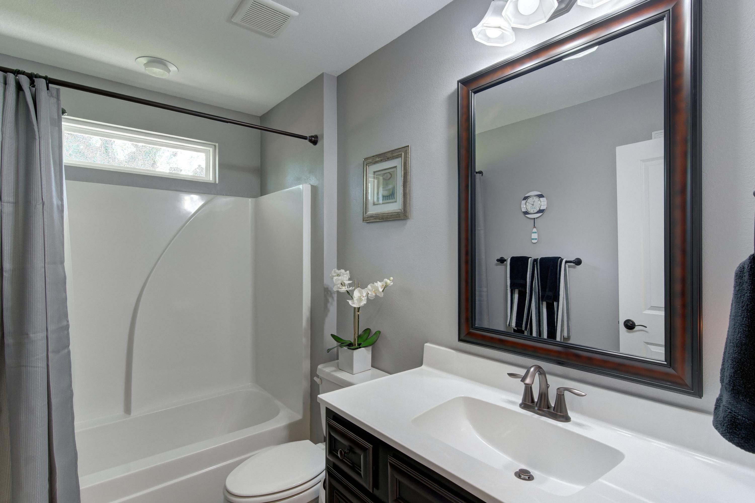 HOLLEY BY THE SEA - Residential