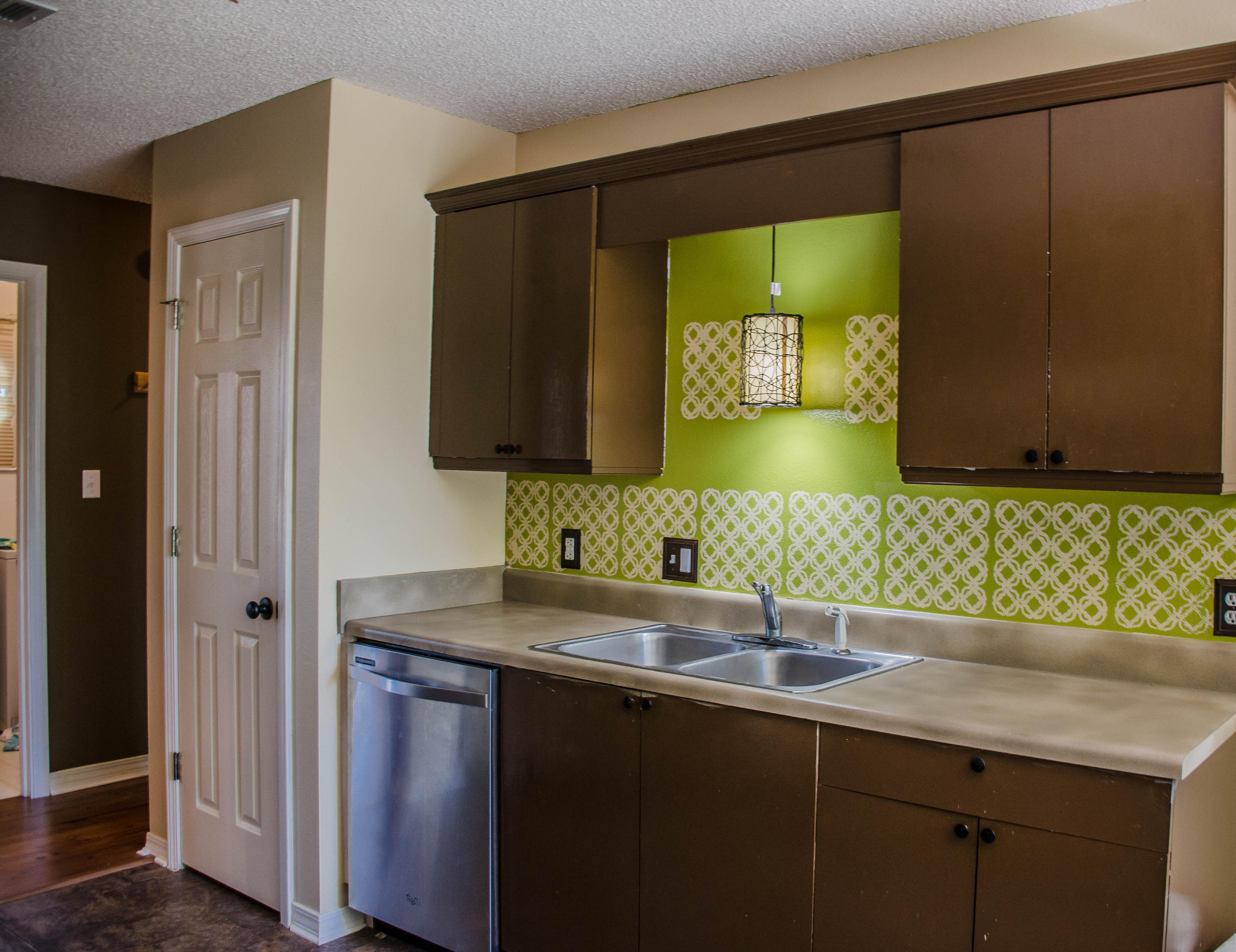 NORTHVIEW ESTATES 3RD ADDN - Residential