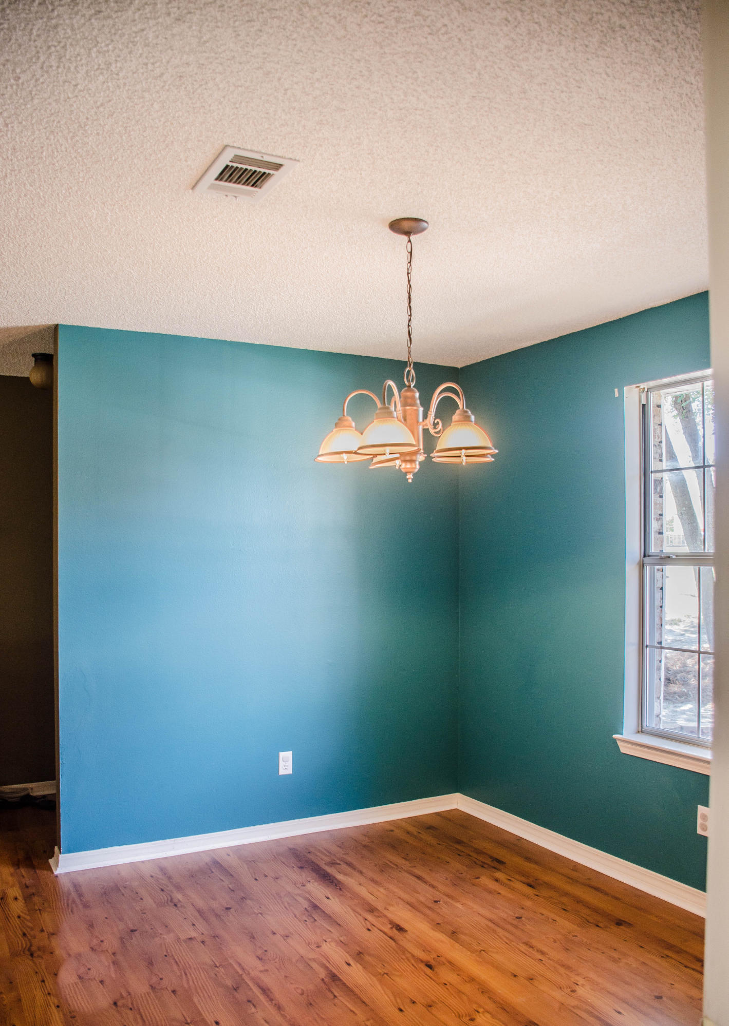 NORTHVIEW ESTATES 3RD ADDN - Residential