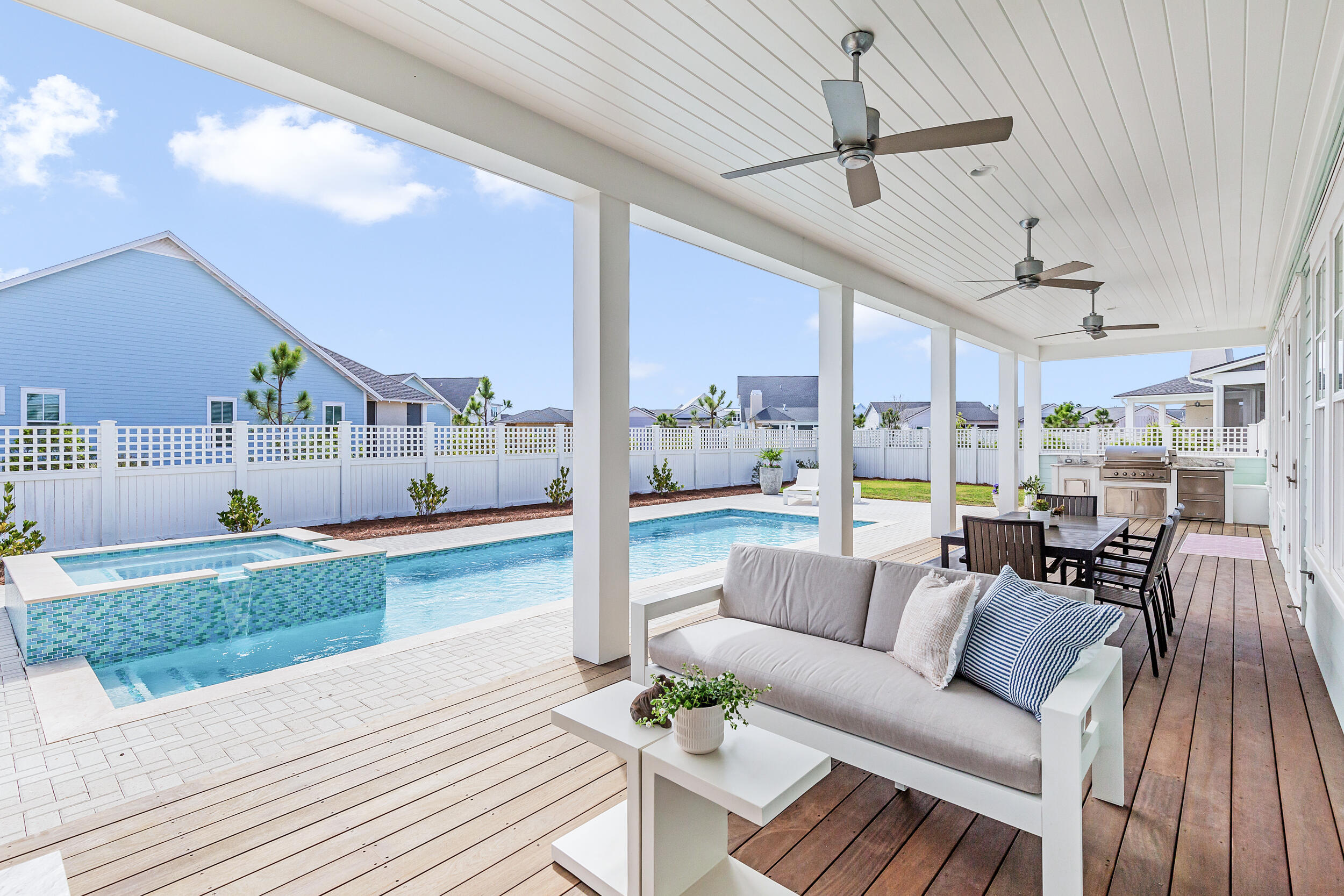 WATERSOUND ORIGINS - Residential