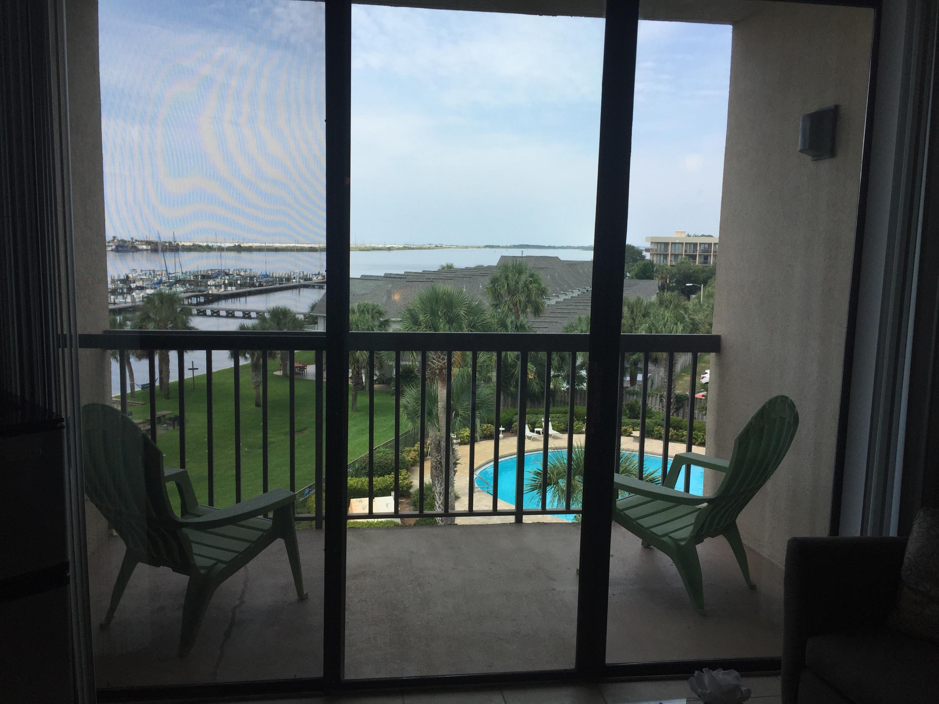 PIRATES BAY PH 1 - Residential