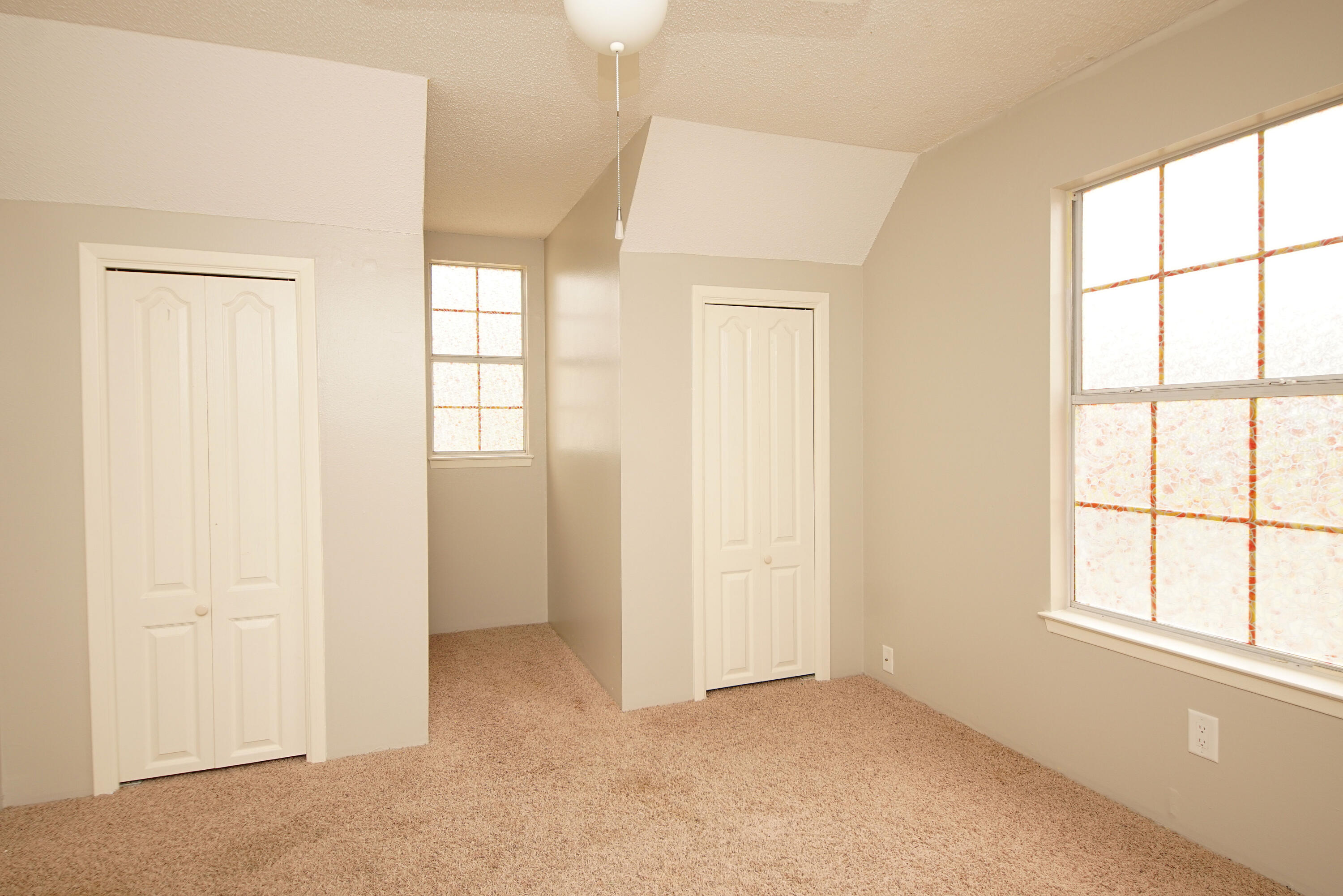 YORKTOWN AT WILLOW BEND - Residential