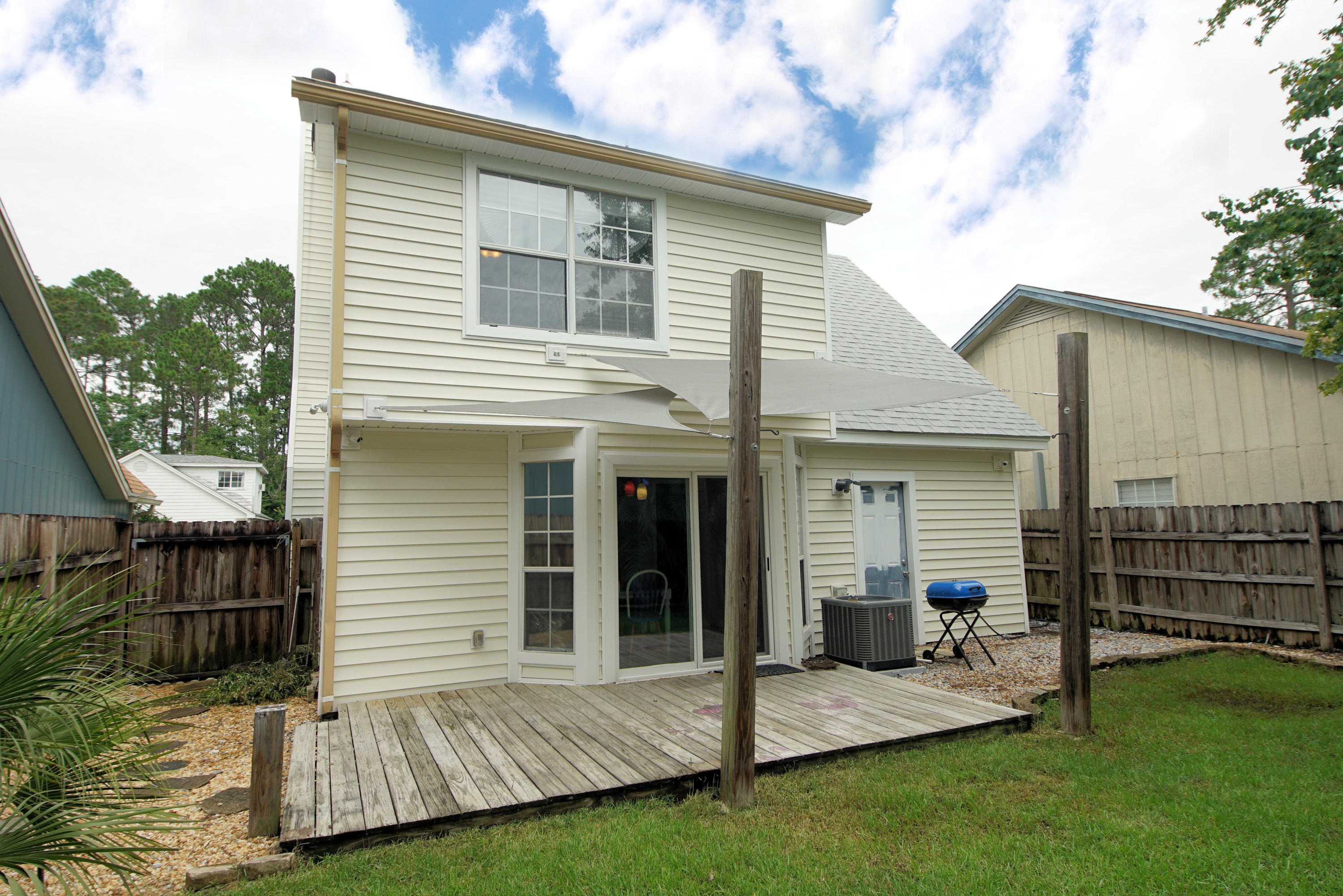 YORKTOWN AT WILLOW BEND - Residential