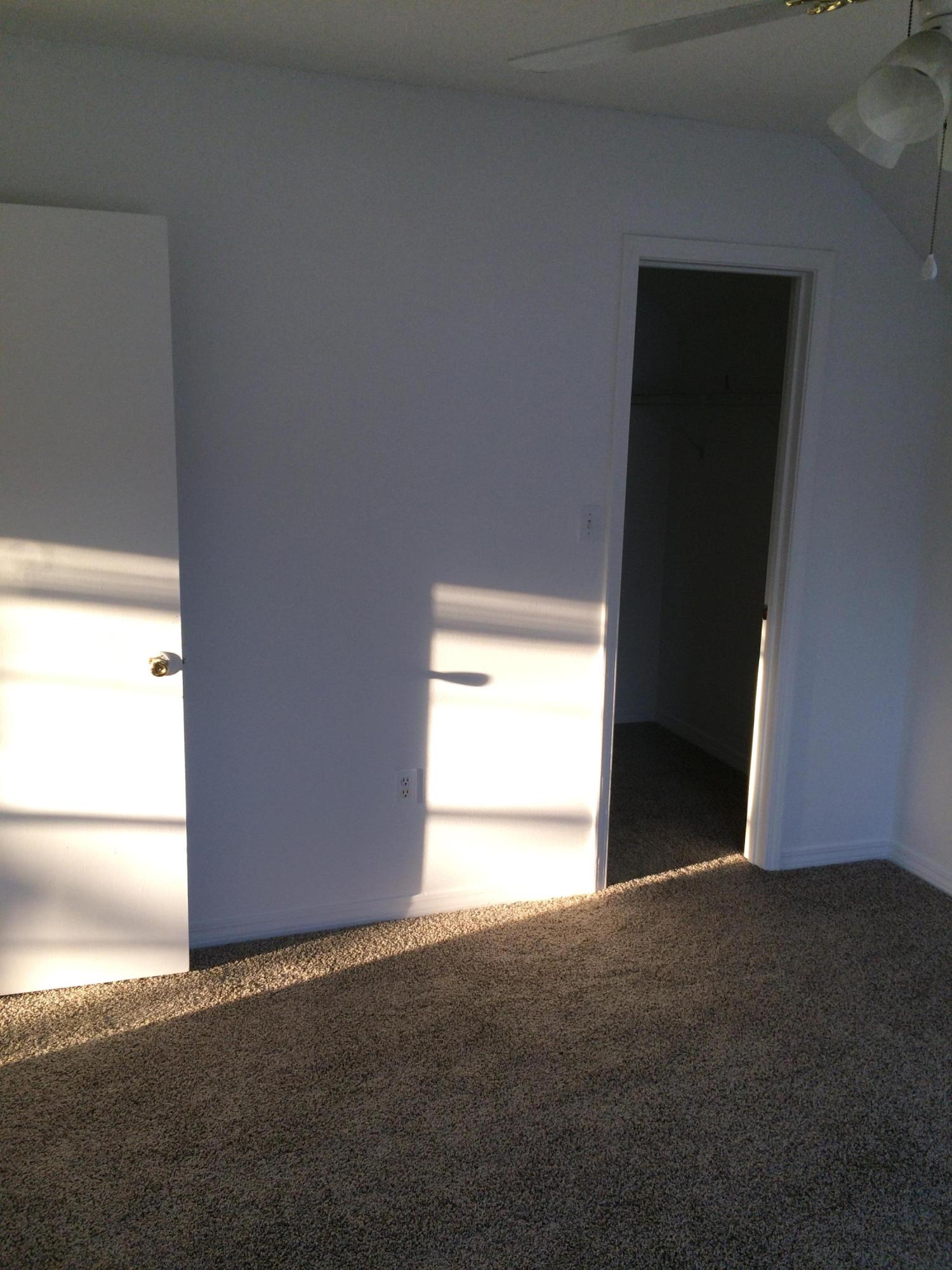 VILLAGE WEST - Residential