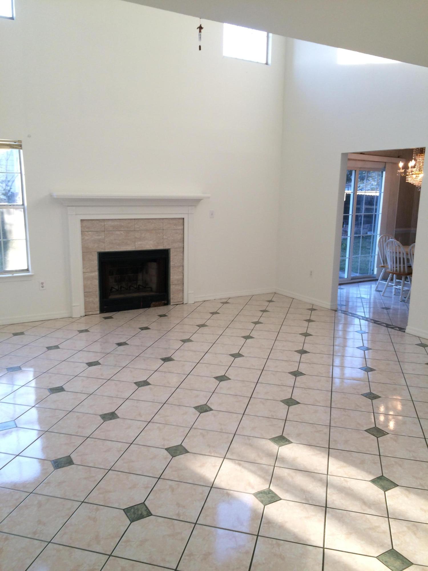 VILLAGE WEST - Residential