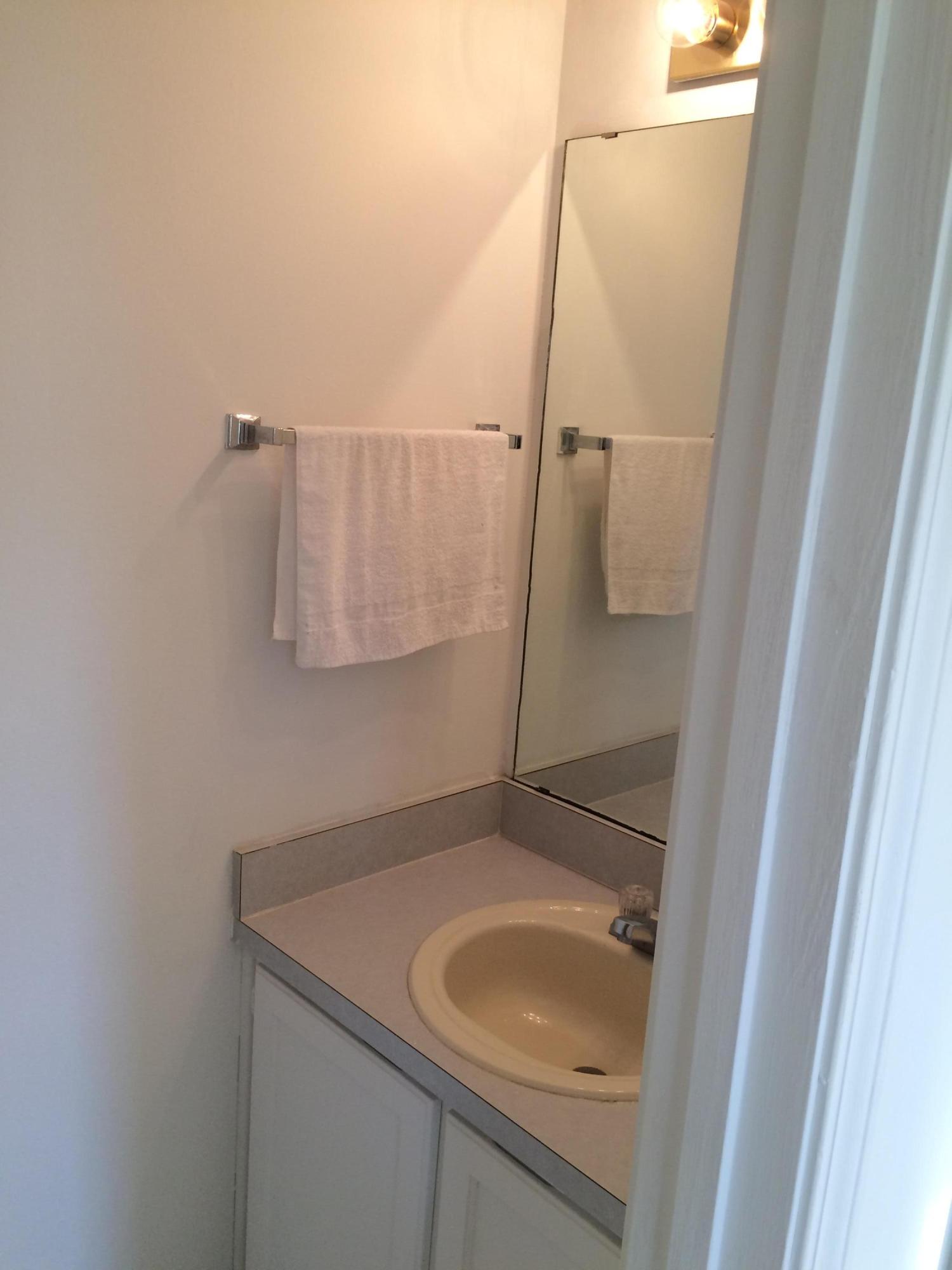 VILLAGE WEST - Residential