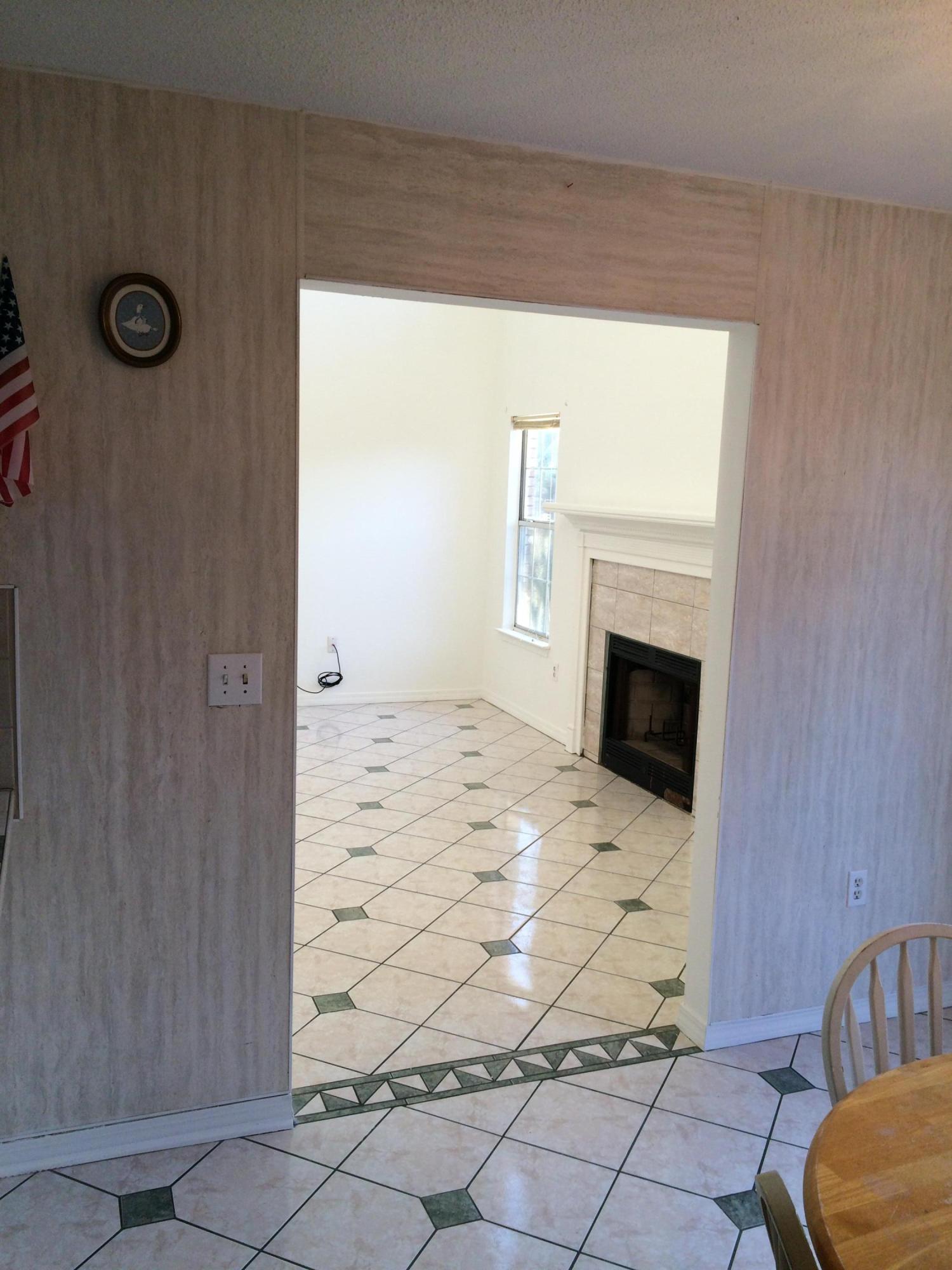 VILLAGE WEST - Residential