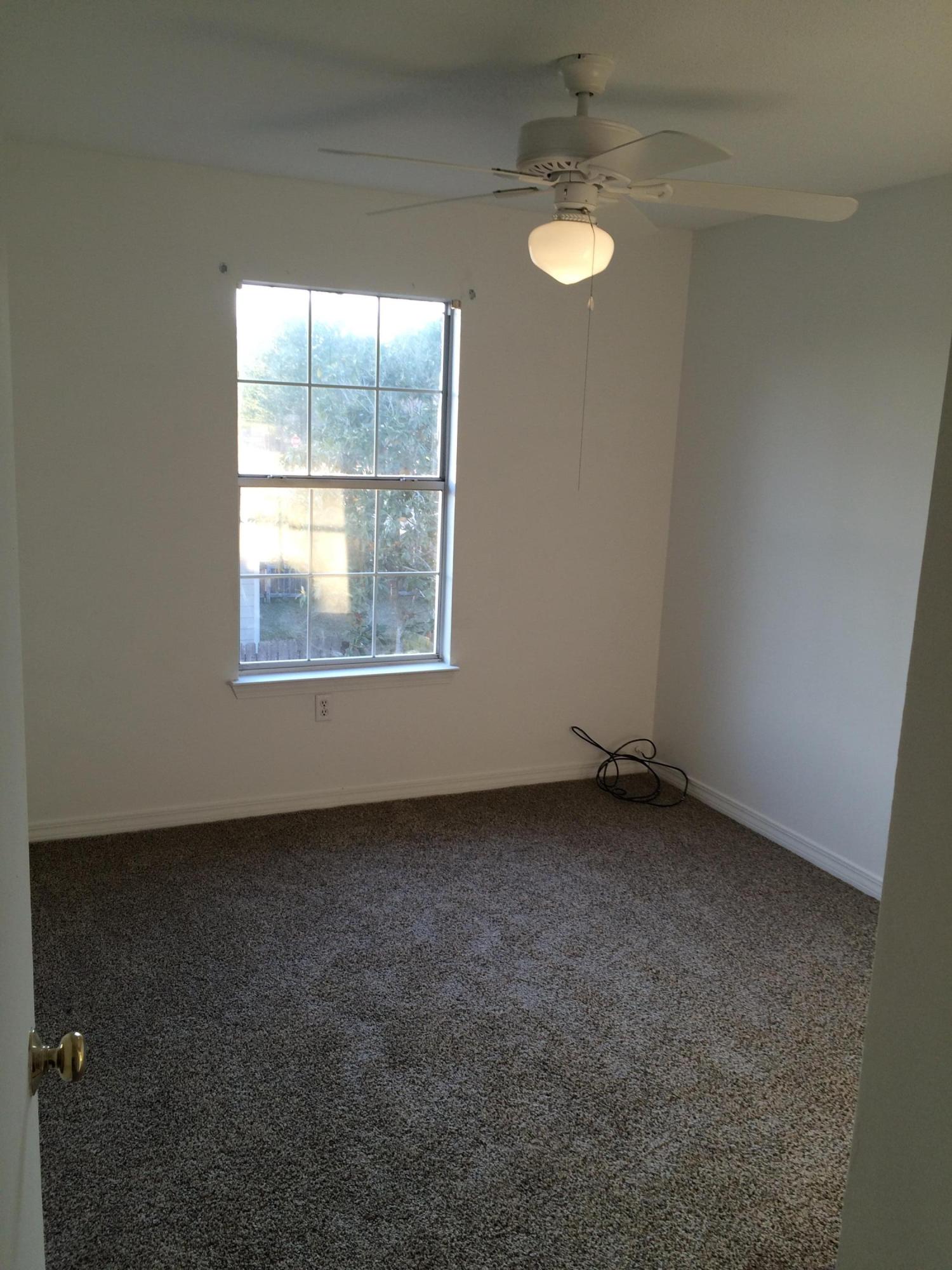 VILLAGE WEST - Residential