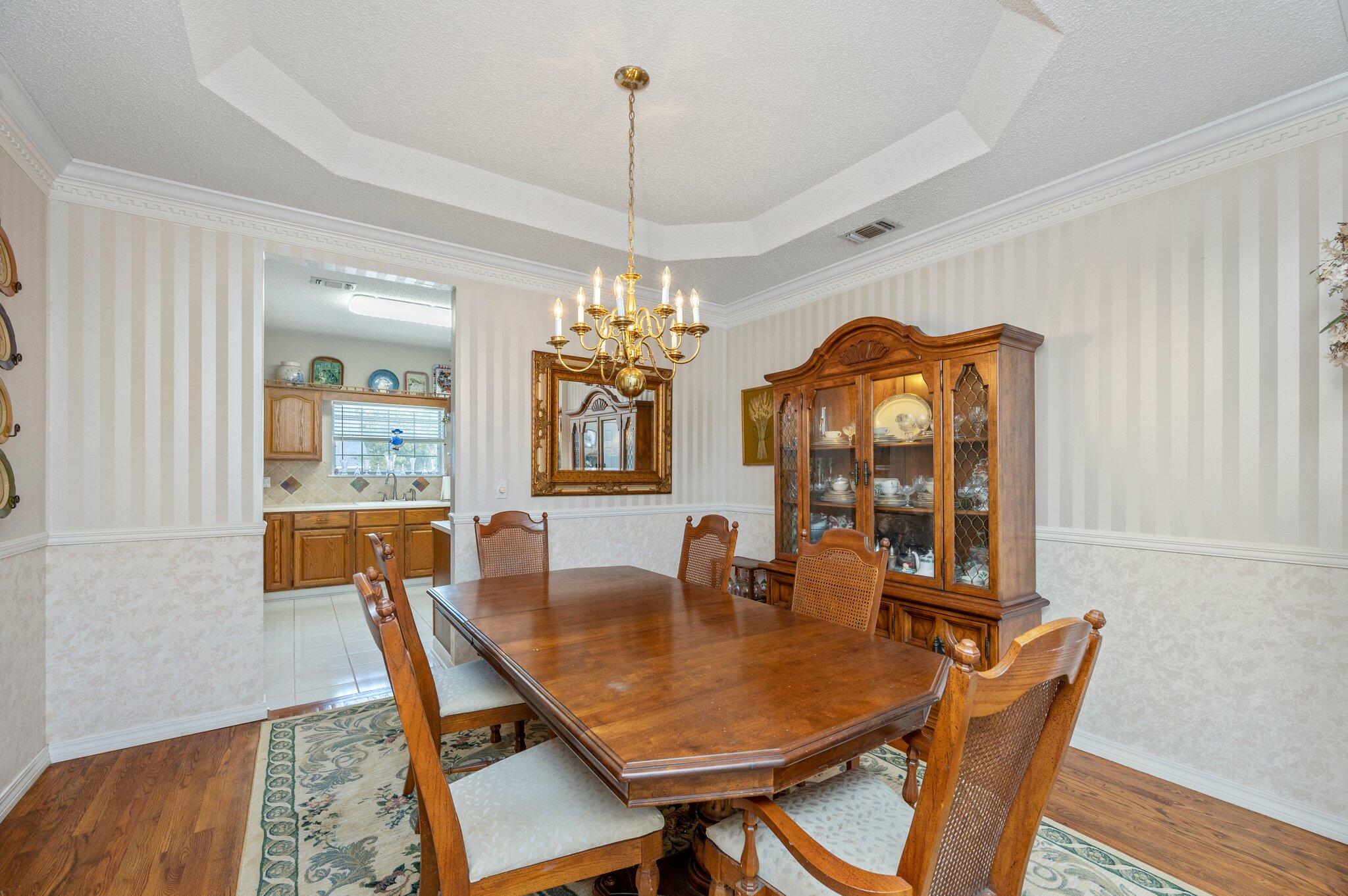 PRITCHARD POINT - Residential