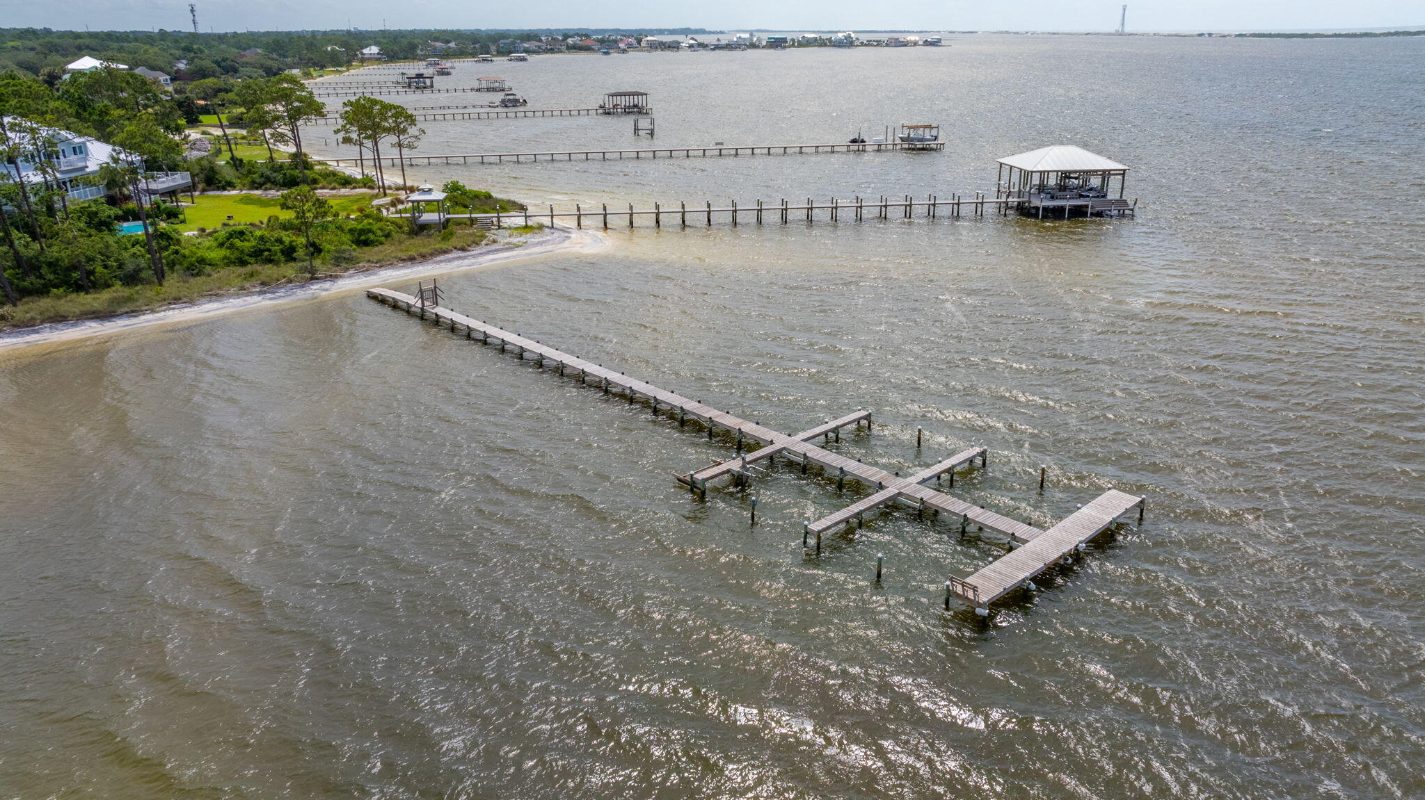 PRITCHARD POINT - Residential