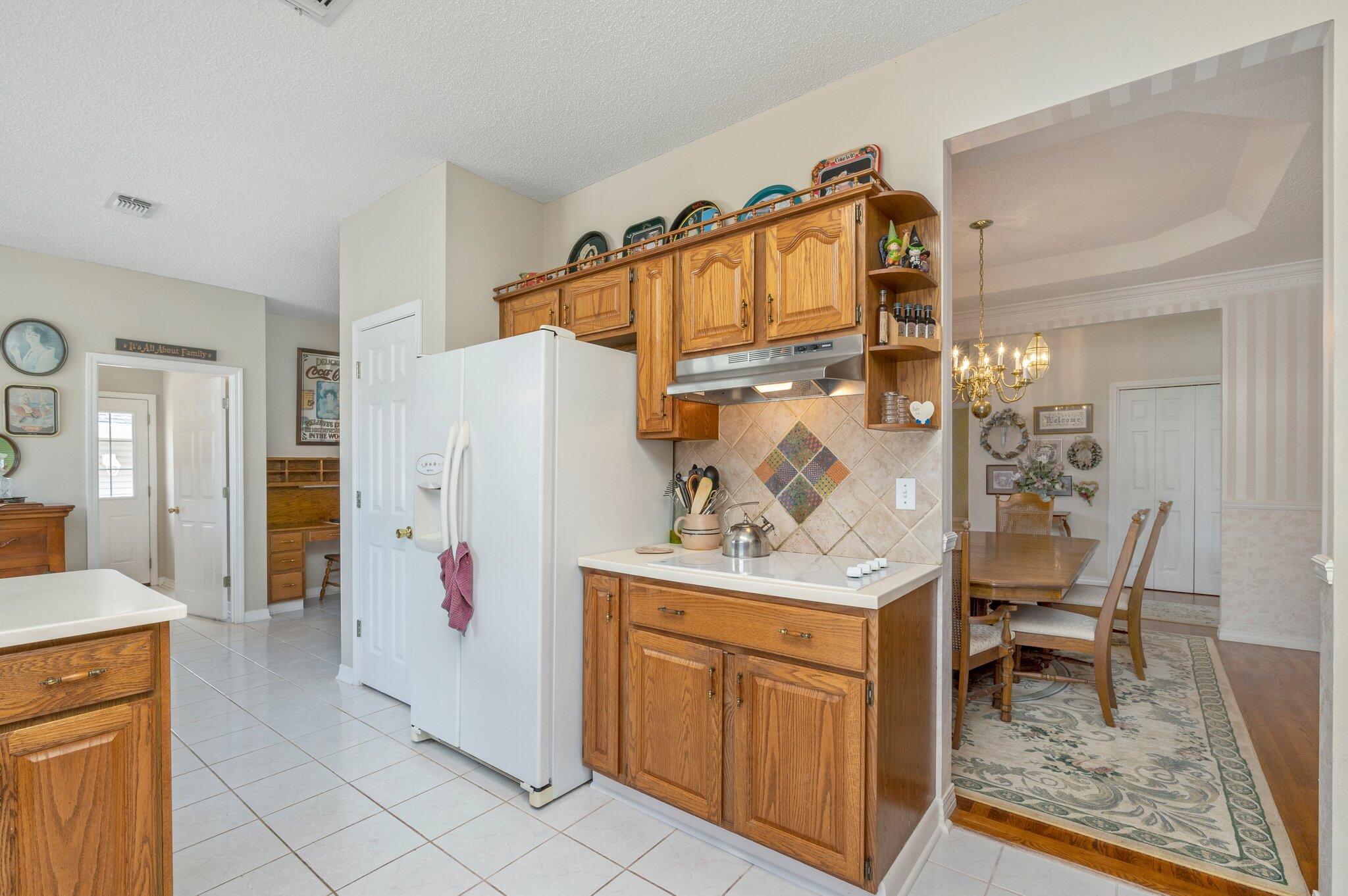 PRITCHARD POINT - Residential