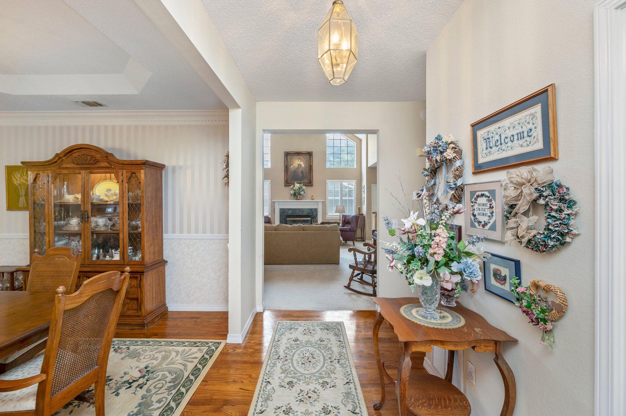 PRITCHARD POINT - Residential
