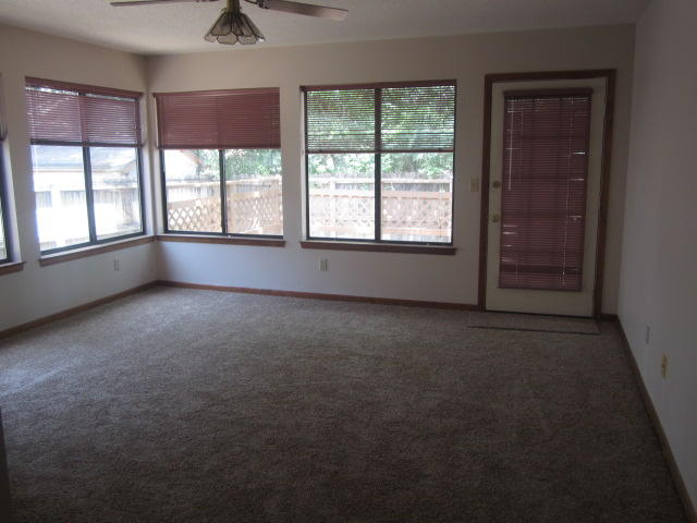 PORT DIXIE - Residential Lease