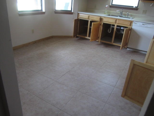 PORT DIXIE - Residential Lease