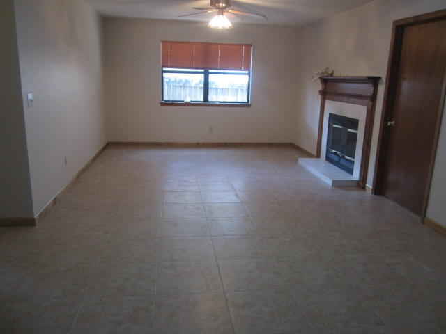 PORT DIXIE - Residential Lease