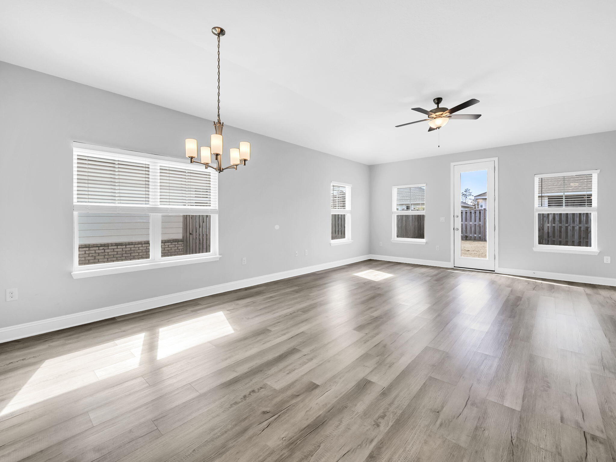 Lafayette Creek Landing - Residential