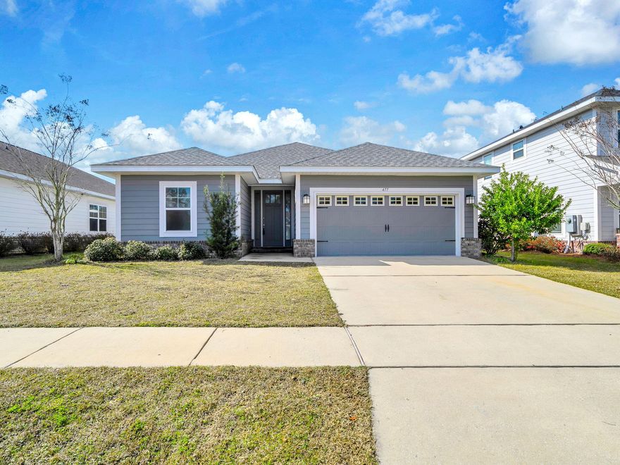 Craftsman style, all one level 3 BR/2 Bath home located just 2 houses from the Community Pool and Community Exercise Room. Enjoy walking along the sidewalks or nature trail to the community dock in one of Freeport's newest communities, Lafayette Creek Landing conveniently located near Publix Shopping Center in Freeport.  This 2020 built home offers open floor plan with Core-Tex vinyl flooring with updated, quartz countertops, stainless steel appliances, 2-car garage and level .14 acre lot.  2020 built Craftsman style home. Walking distance to Freeport Publix. 18 minutes to Grayton Beach State Park.  9' ceilings & 8' entry door, CoreTec Pro Plus flooring, Moen faucets, lever-handled hardware. Fully sodded yard with sprinkler system.