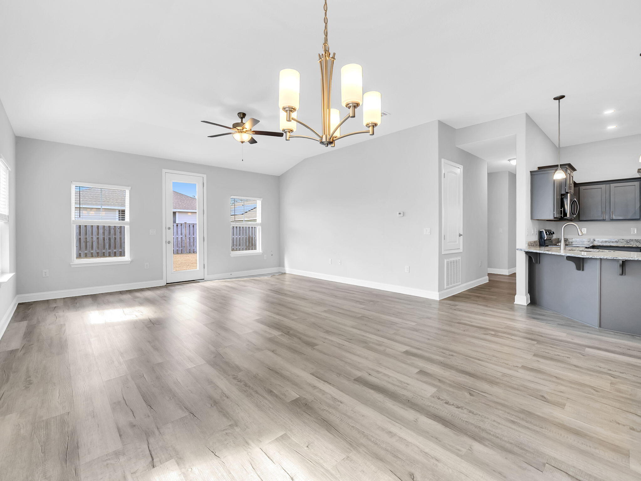 Lafayette Creek Landing - Residential