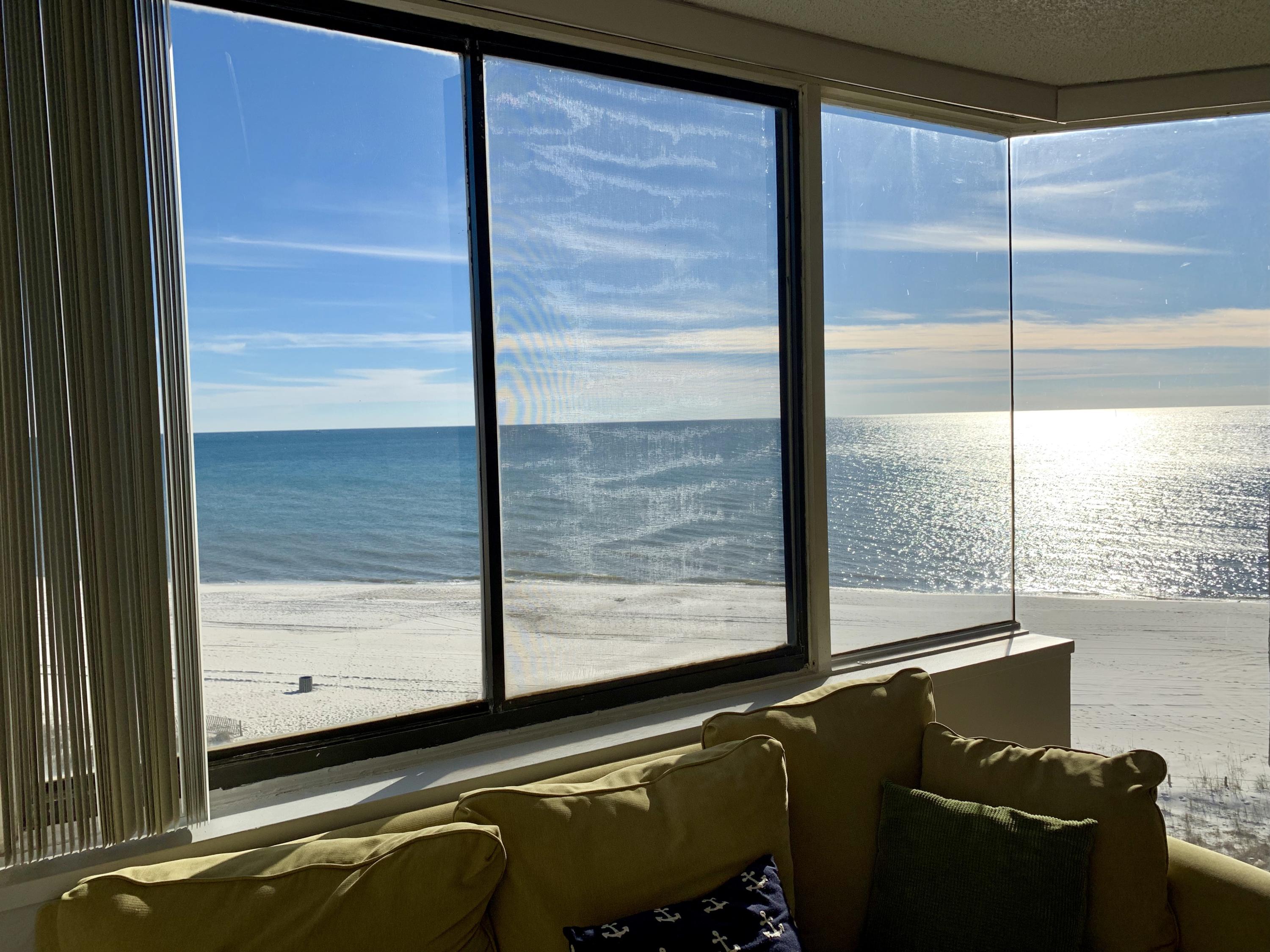 Say hello to affordable Gulf Front . Perfect condo to get away to or rent out for investment. Adorable cozy unit with a beachy fresh look Lots of amenities Pool shuffleboard,arcade, fitness center,Internet lounge, snack bar+++ Own yourwaterfront piece of the beach for just $150K