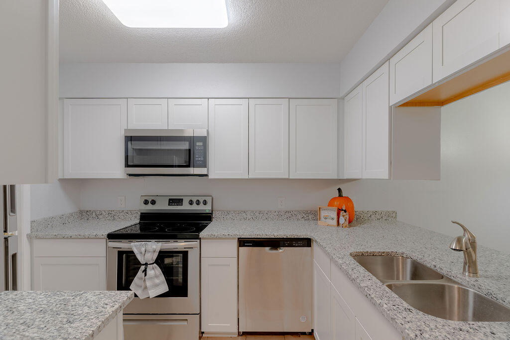 PARTIN BROOKS S/D - Residential