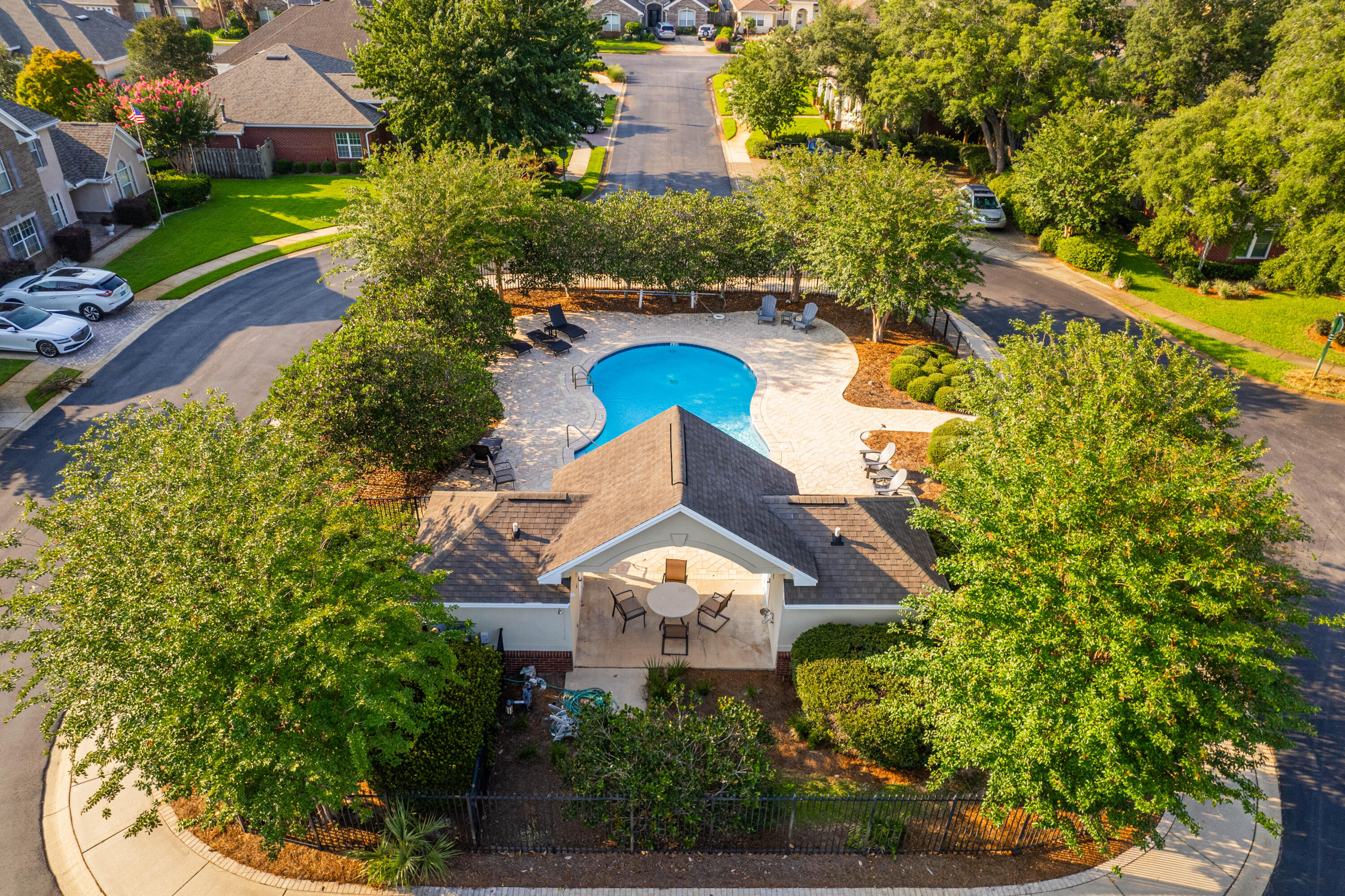 BRIDGEPORT COLONY - Residential