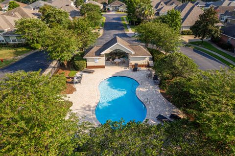 A home in Fort Walton Beach