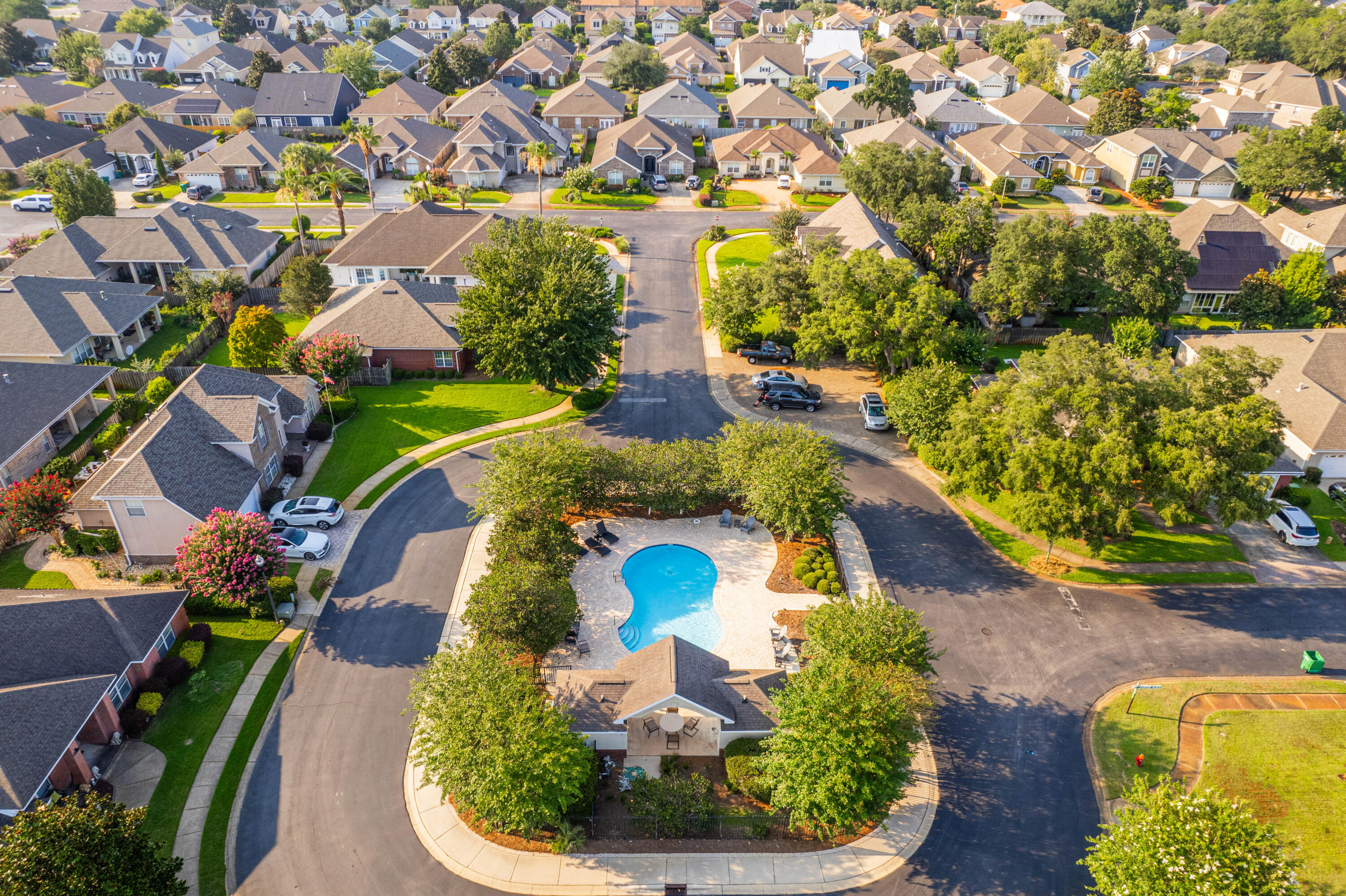 BRIDGEPORT COLONY - Residential