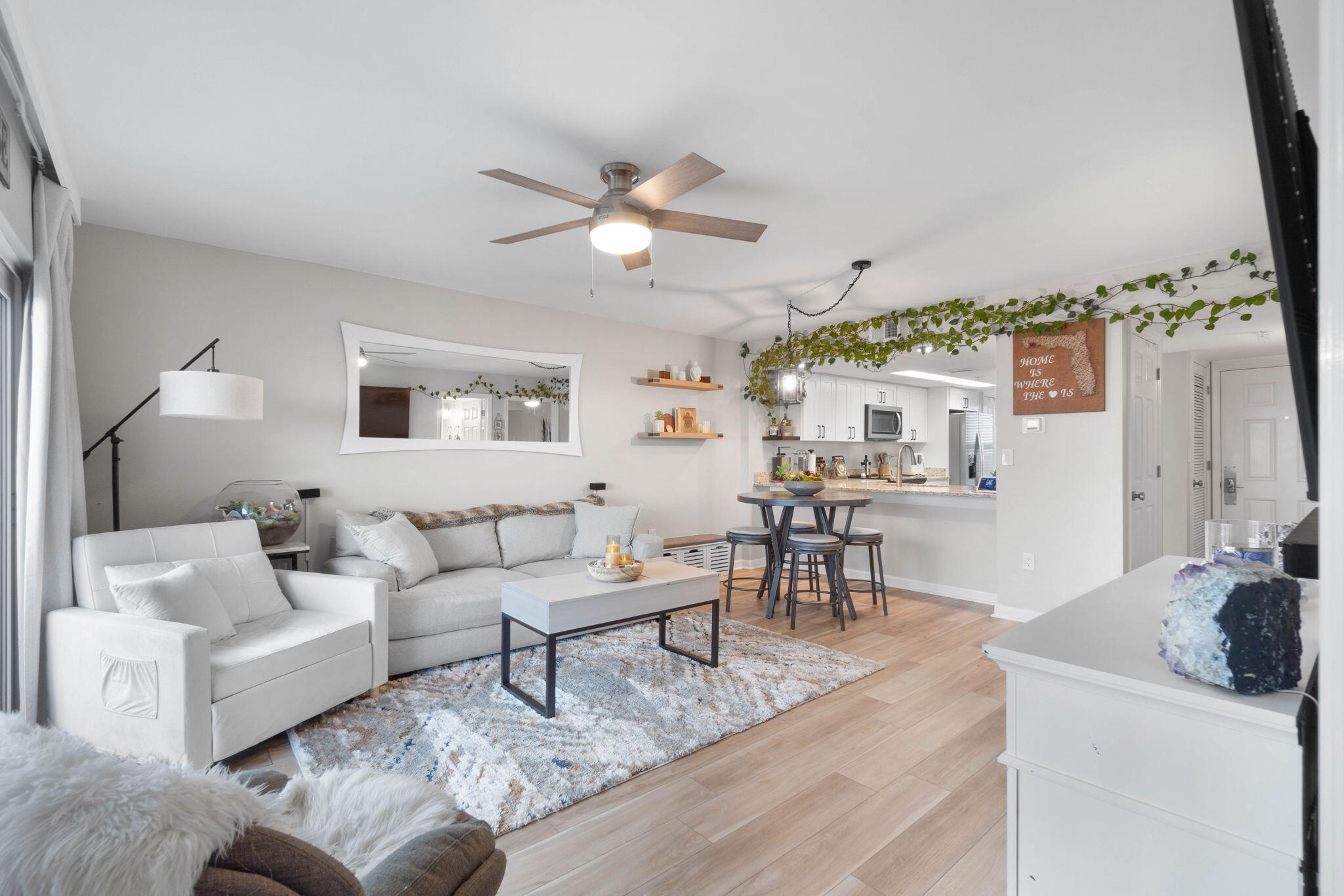 Seacrest Condominiums - Residential