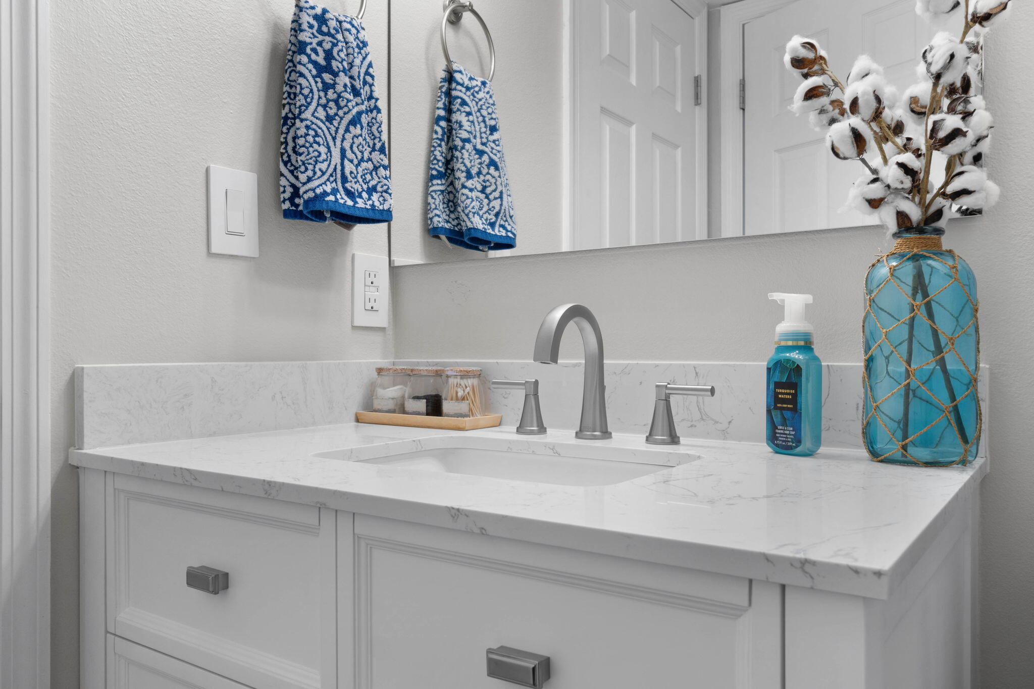 Seacrest Condominiums - Residential