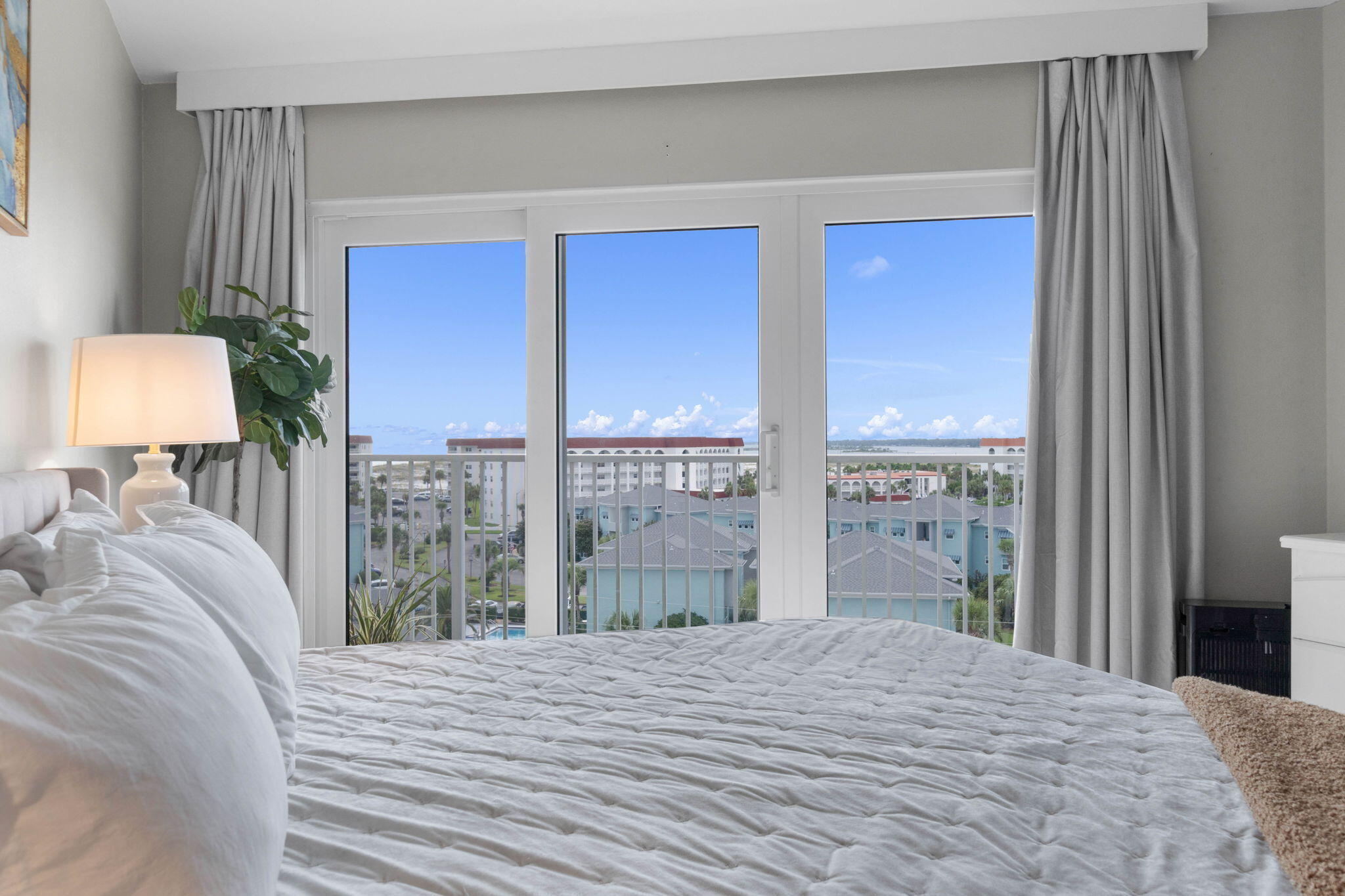 Seacrest Condominiums - Residential