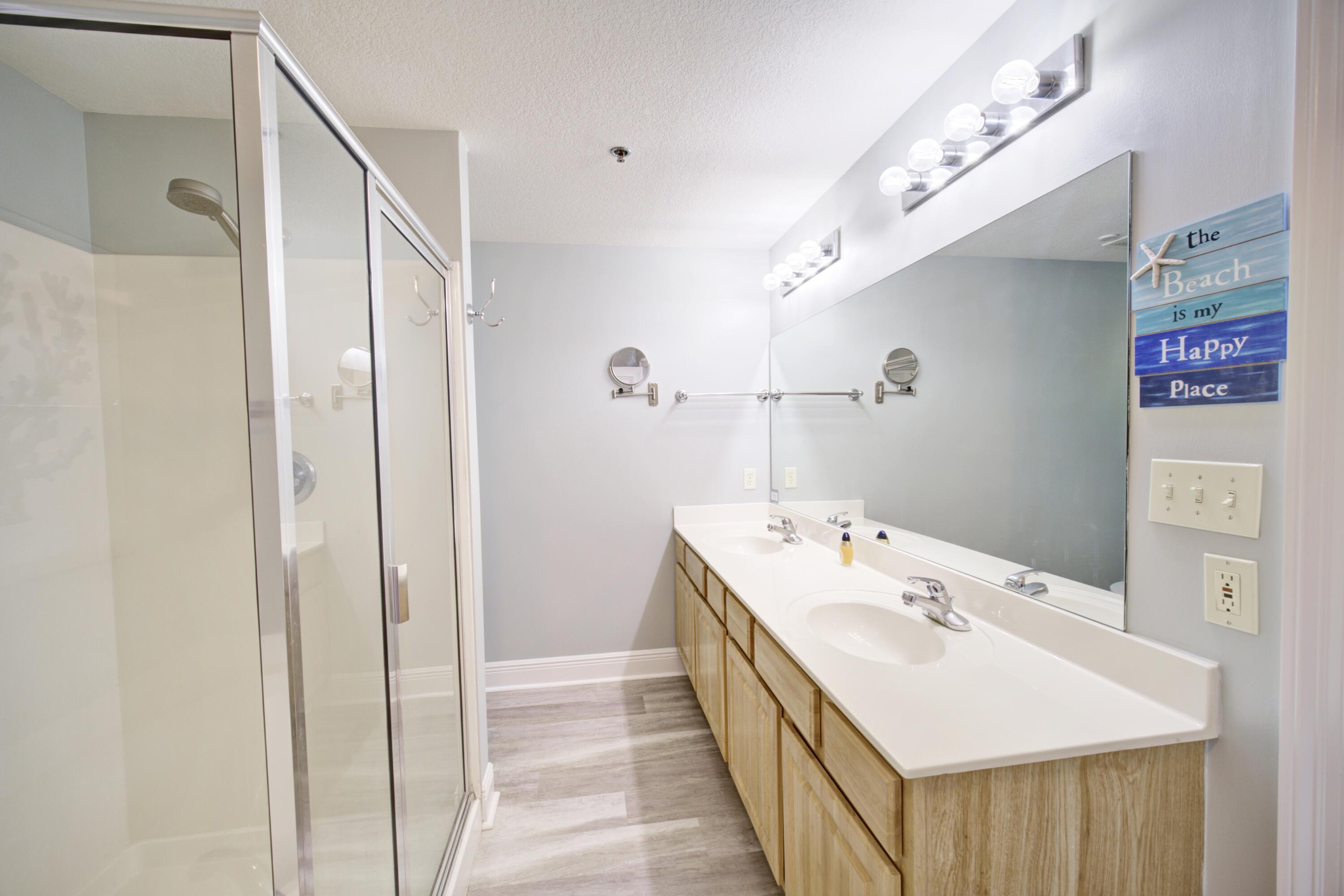 ARIEL DUNES II - Residential