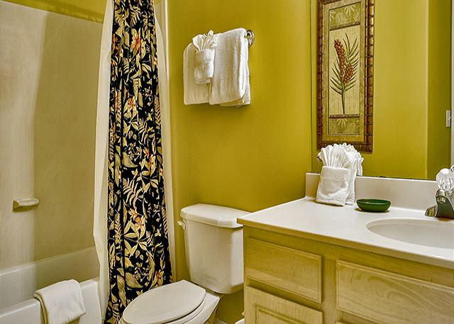 EMERALD ISLE - Residential