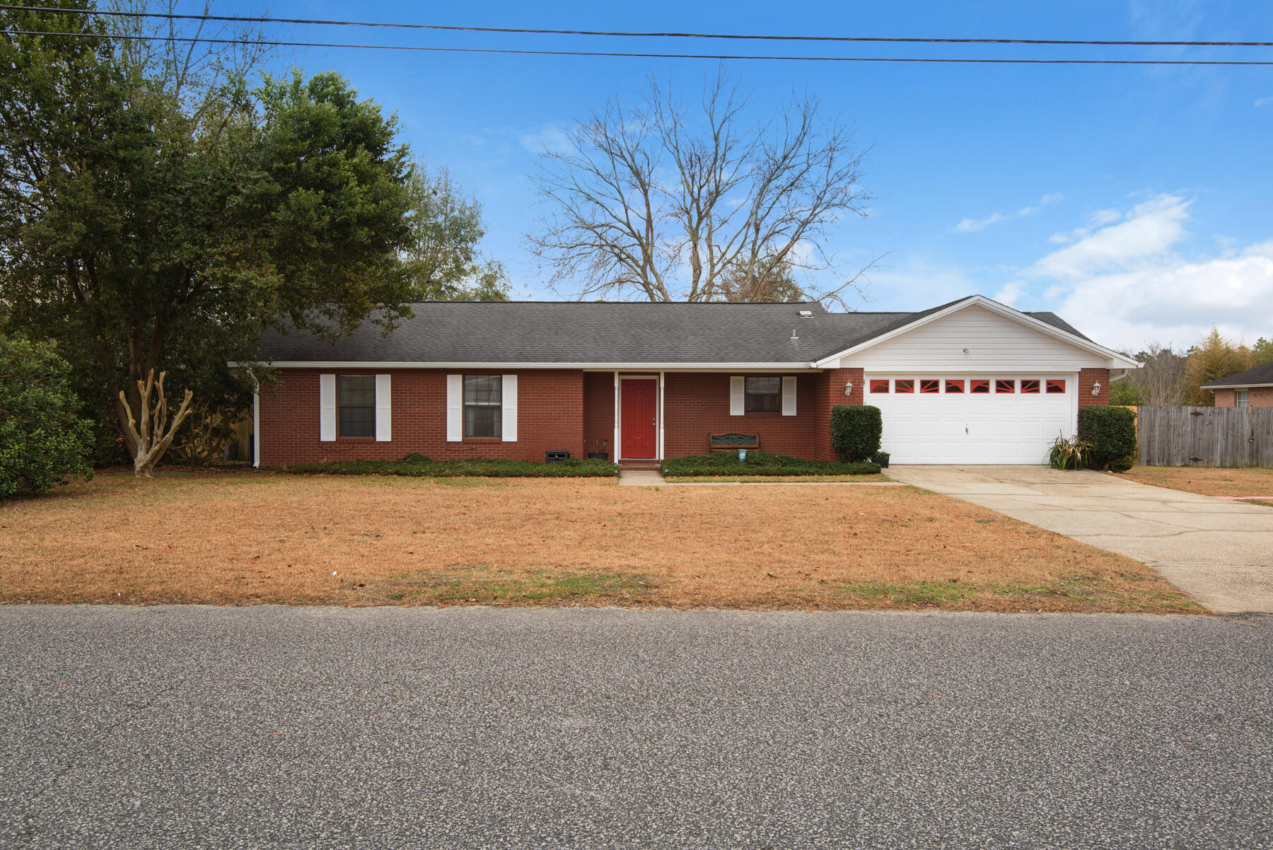 CRESTVIEW - Residential