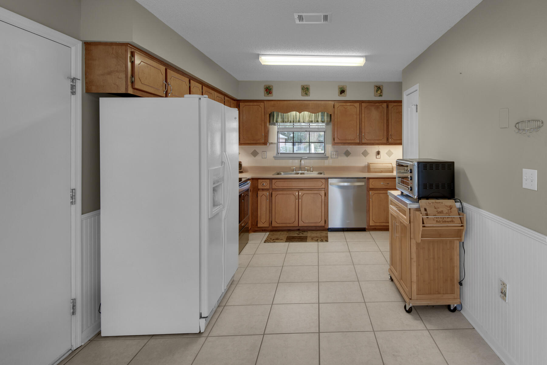 CRESTVIEW - Residential