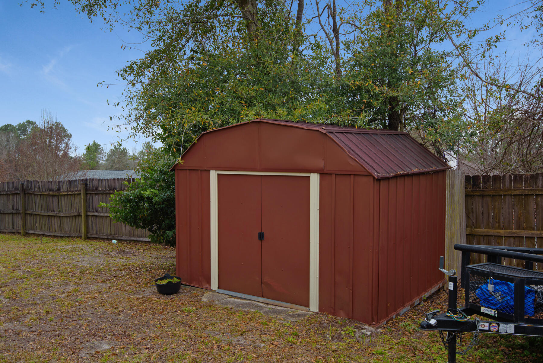 CRESTVIEW - Residential