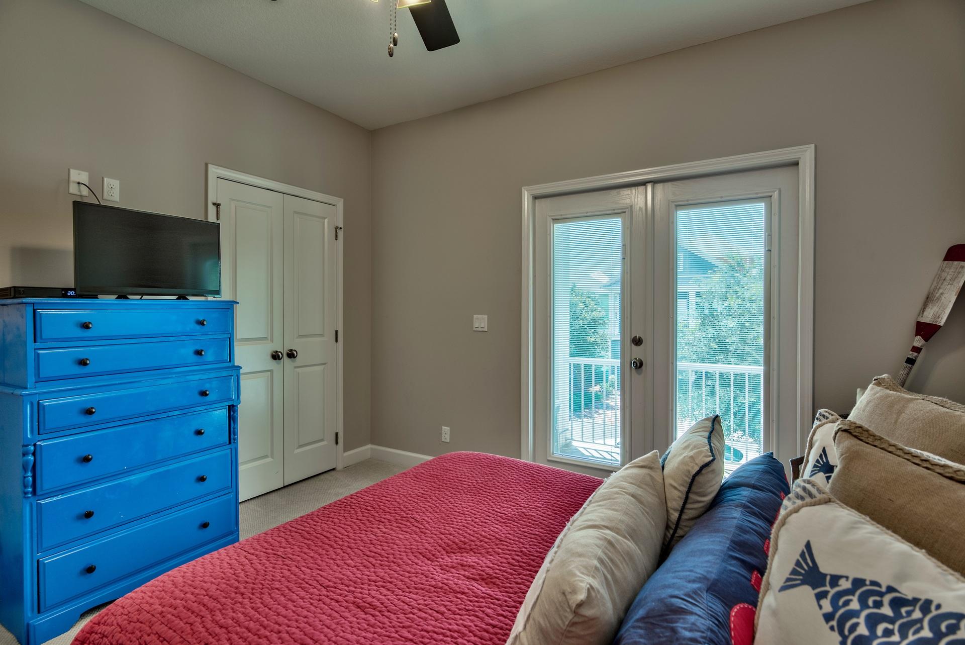VILLAGES OF CRYSTAL BEACH - Residential
