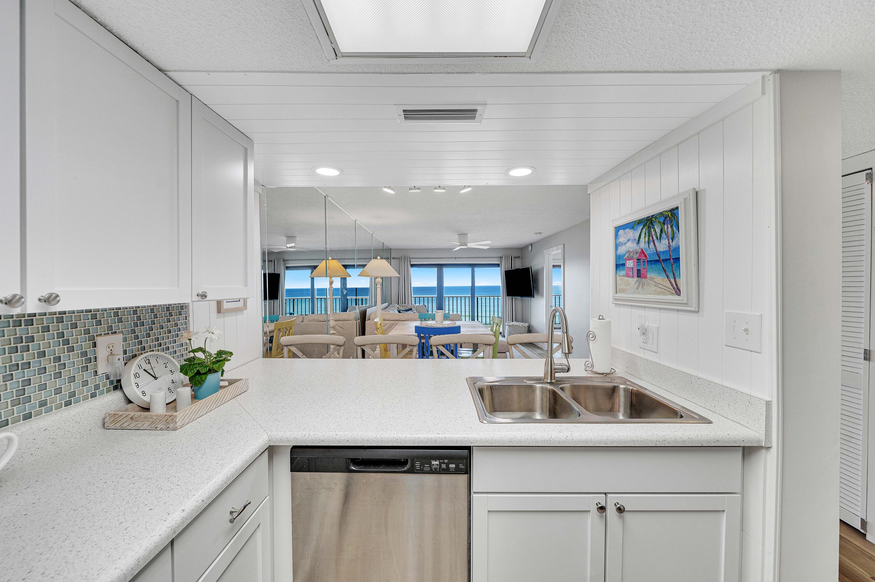 The Commodore - Residential