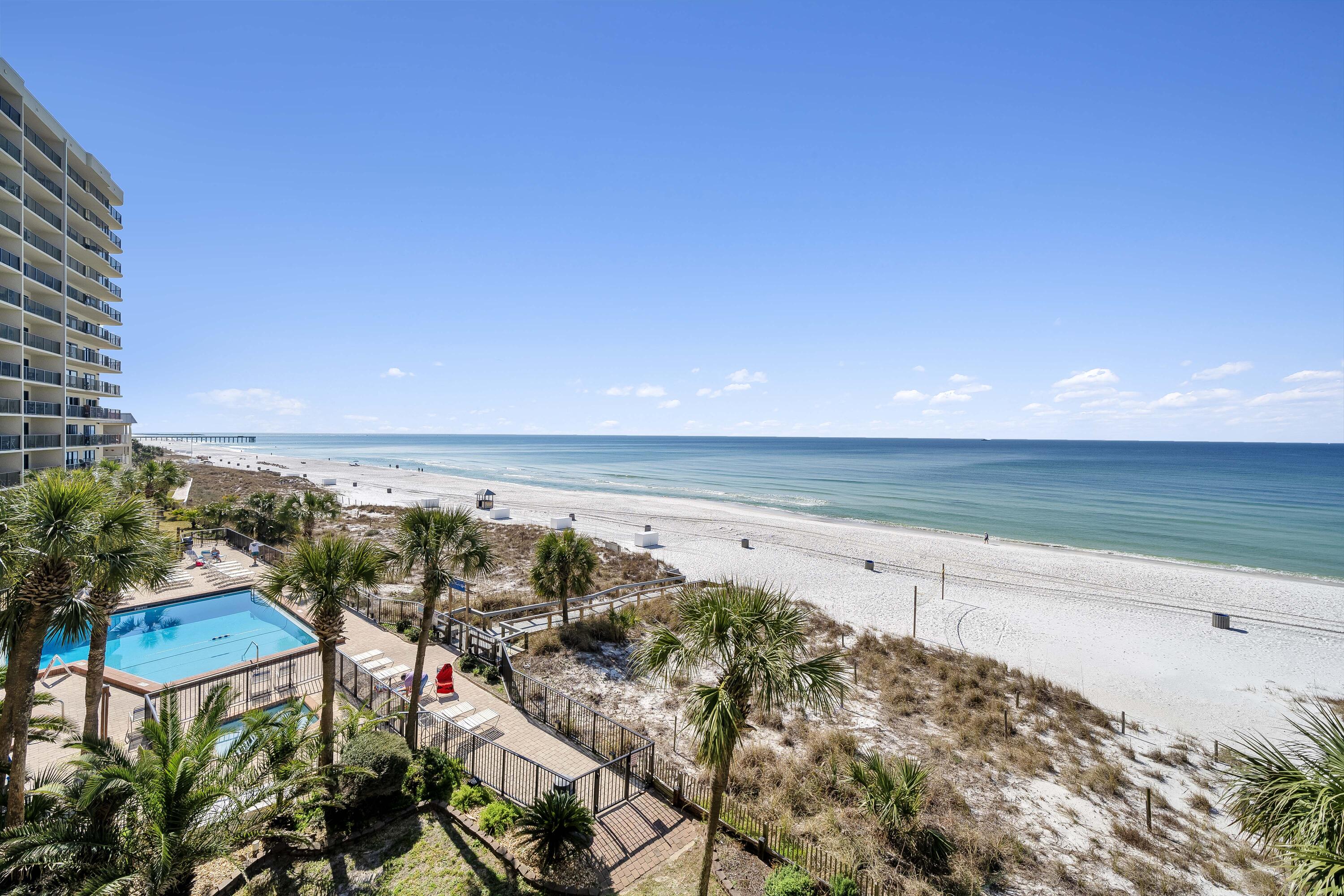 The Commodore - Residential