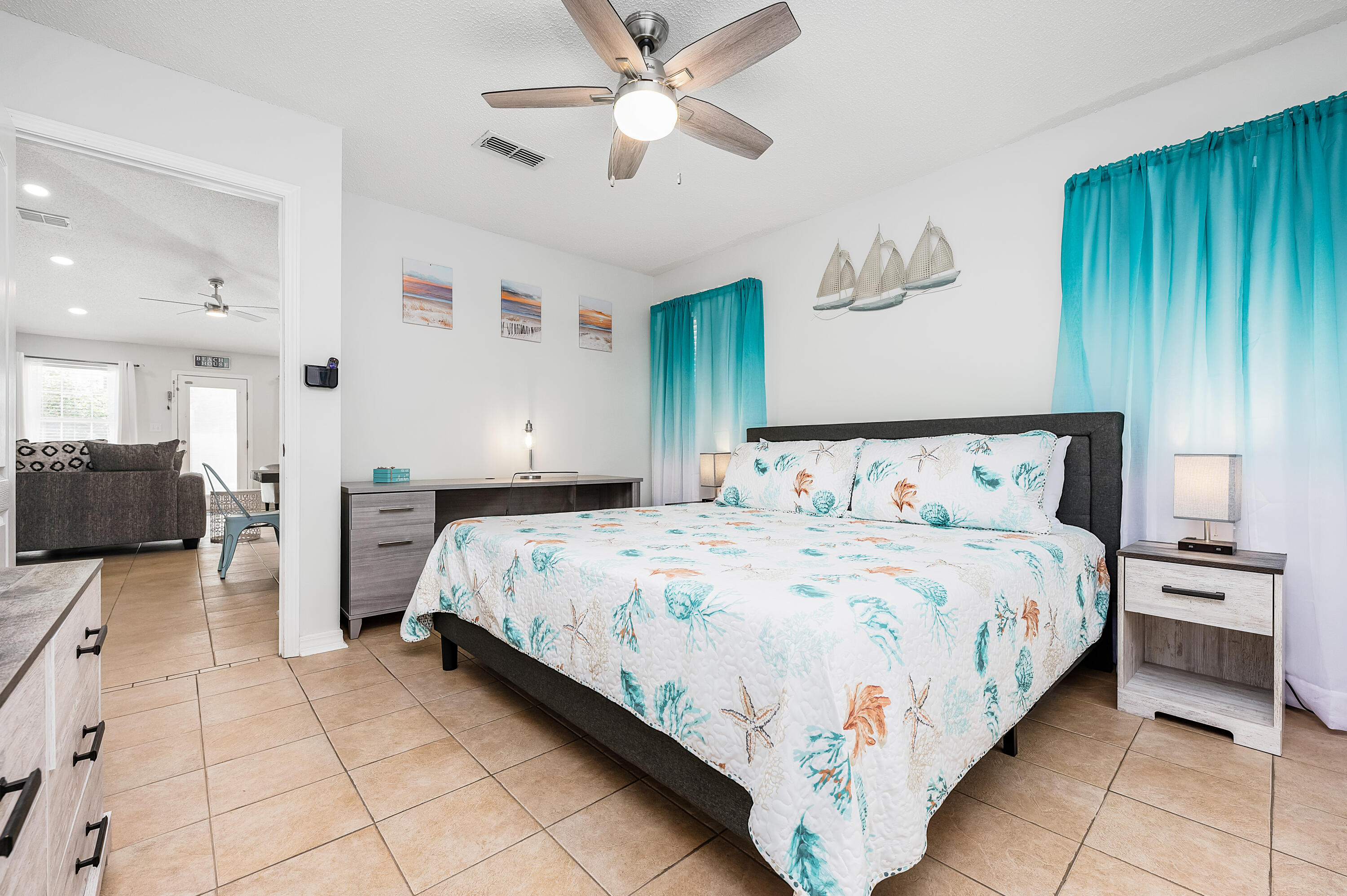 PARADISE RETREAT - Residential