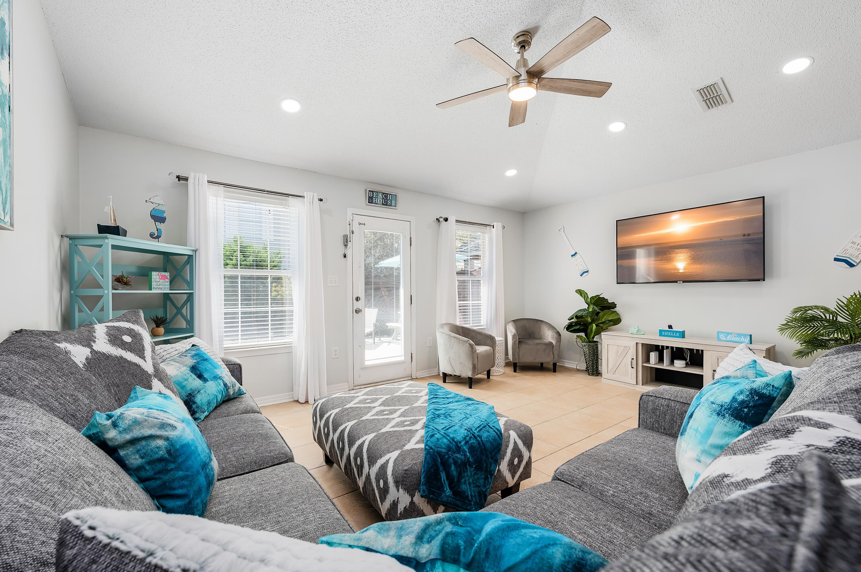 PARADISE RETREAT - Residential