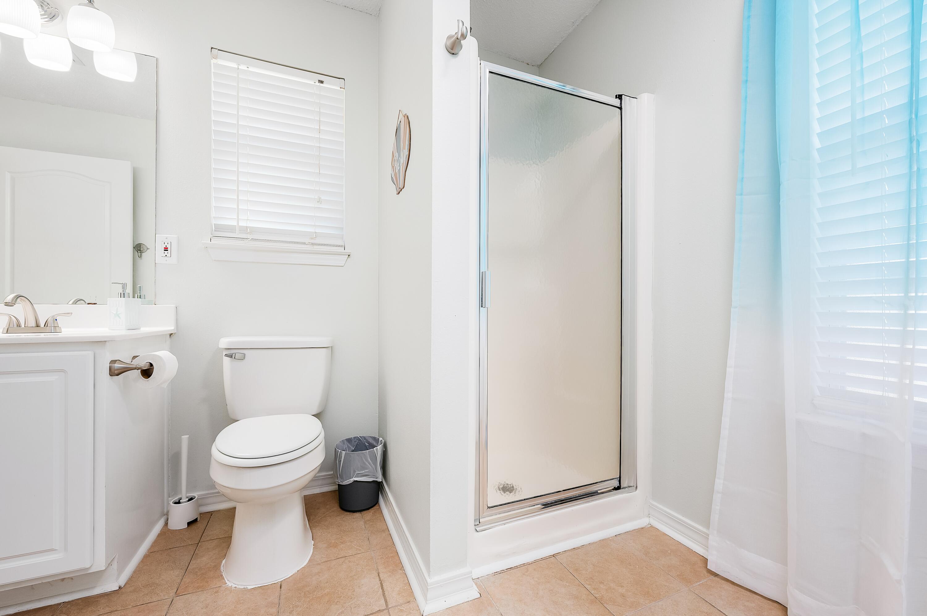 PARADISE RETREAT - Residential