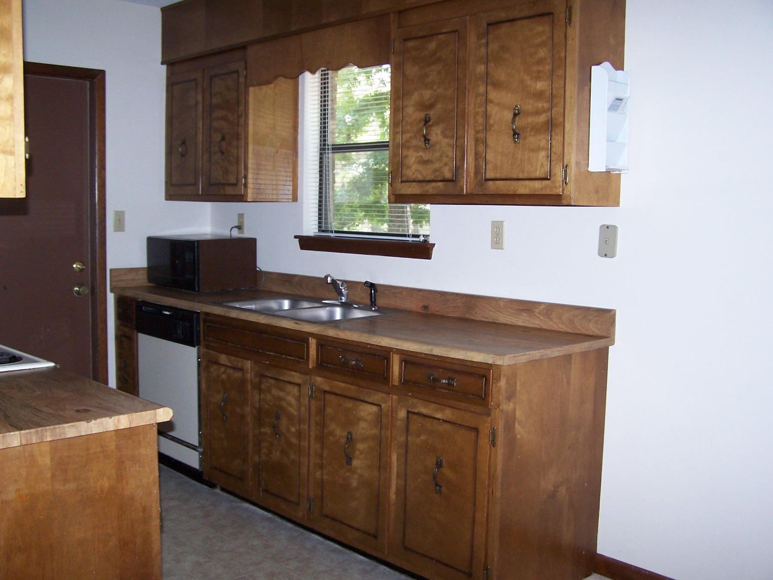 M J PARRISH S/D - Residential Lease