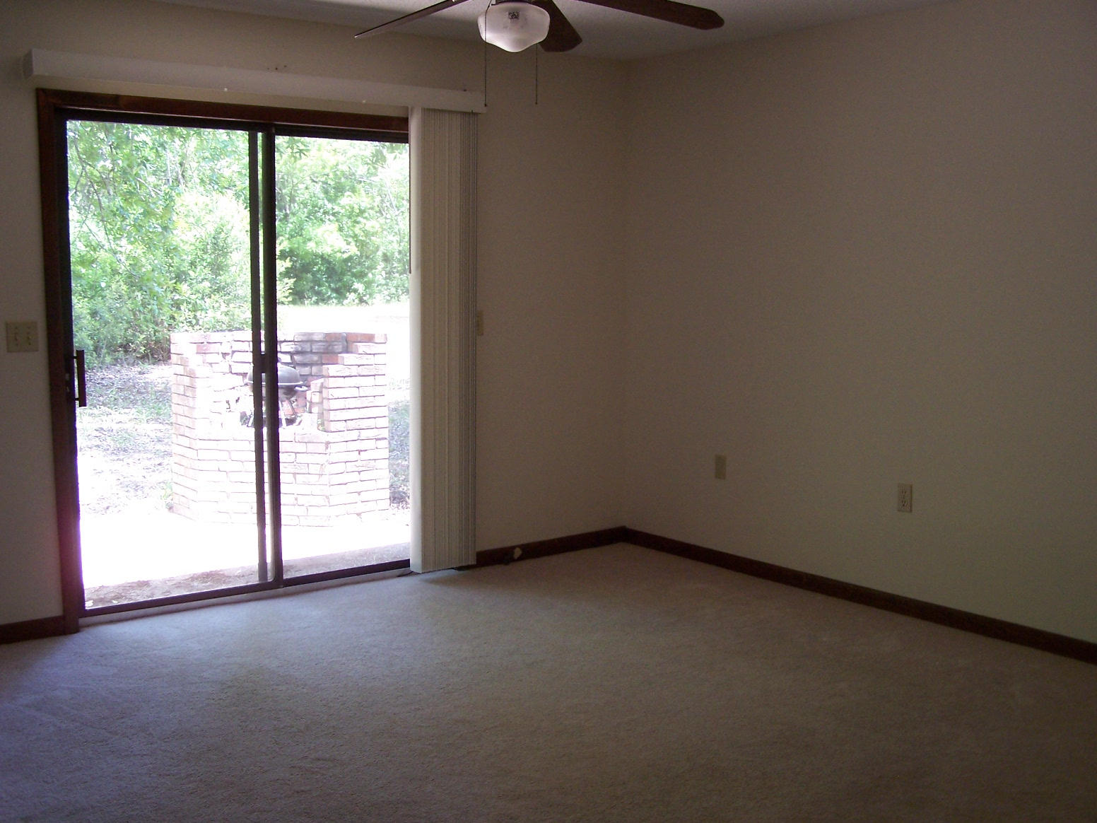 M J PARRISH S/D - Residential Lease