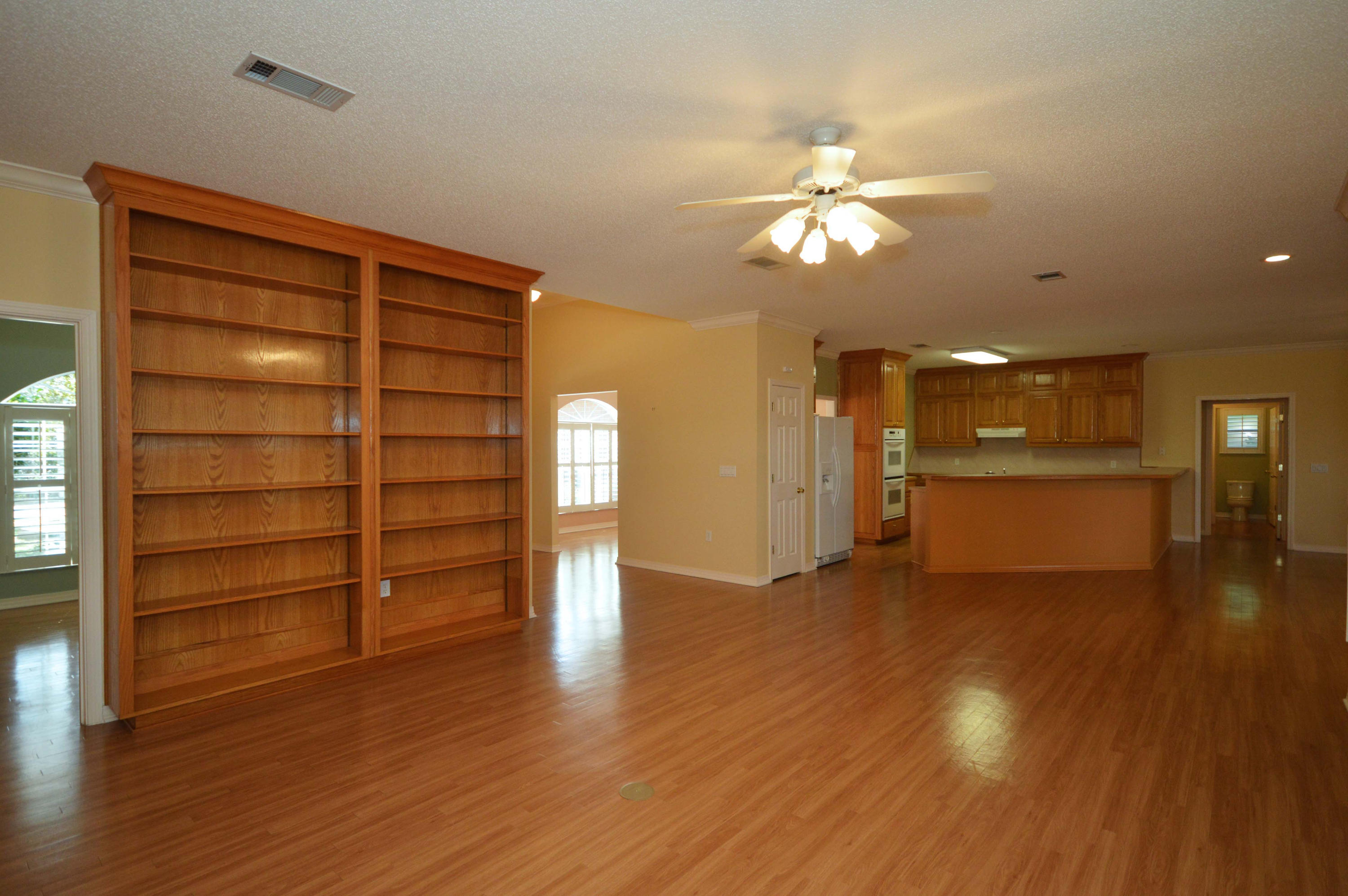 NORTH SHORES - Residential