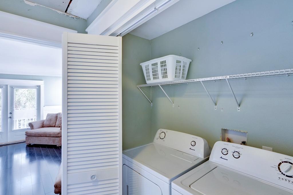 CRYSTAL BEACH - Residential