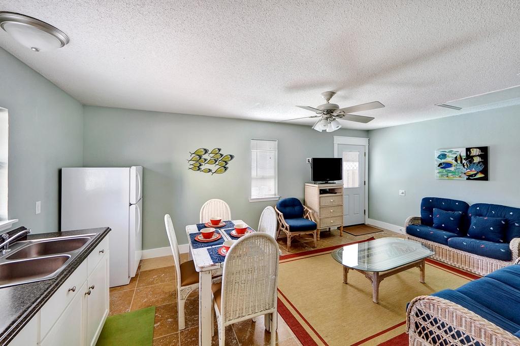 CRYSTAL BEACH - Residential