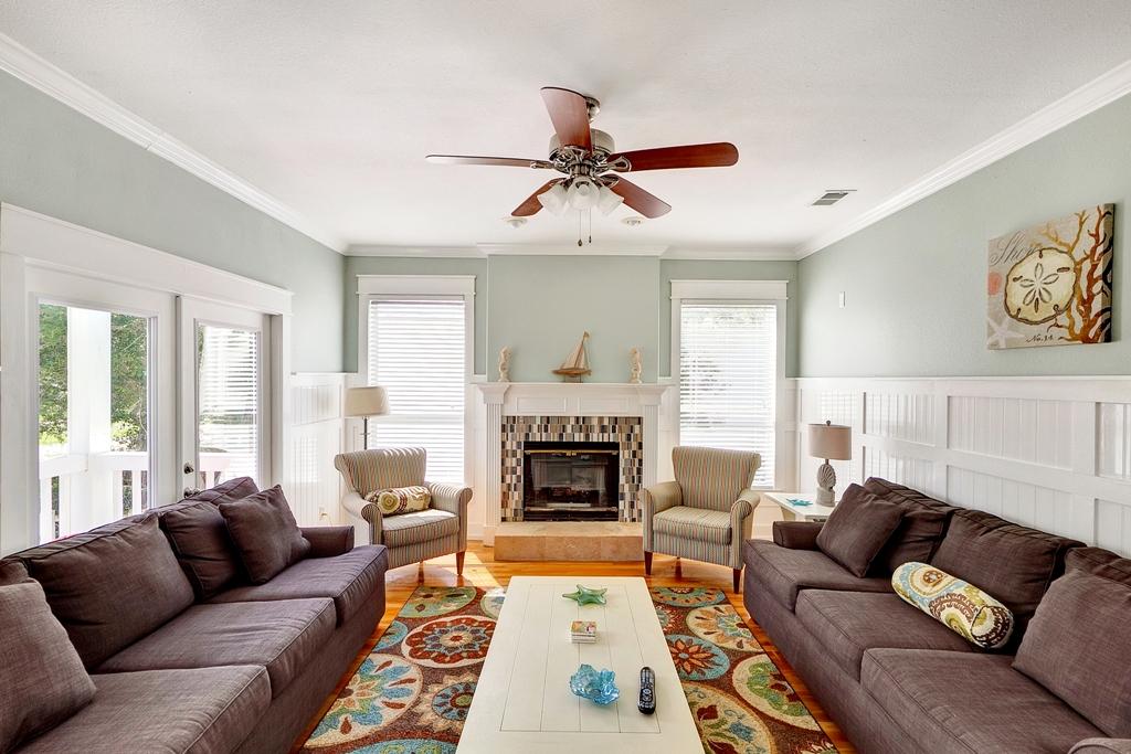 CRYSTAL BEACH - Residential