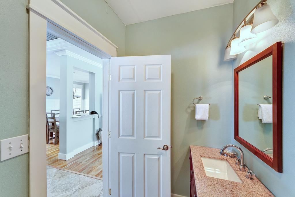 CRYSTAL BEACH - Residential