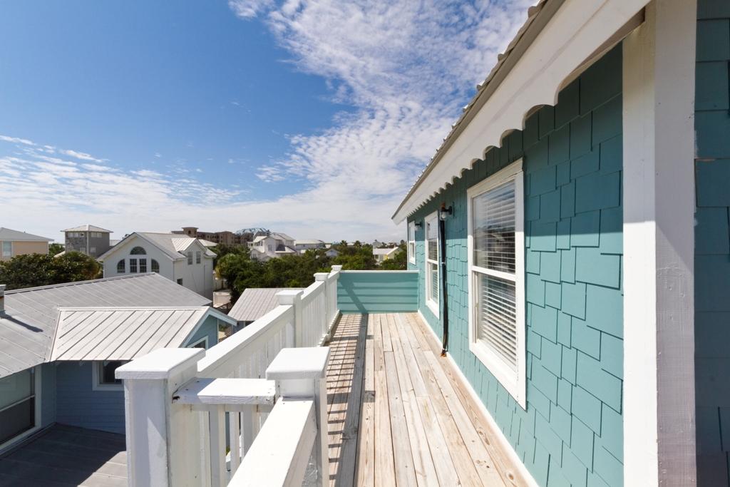 CRYSTAL BEACH - Residential